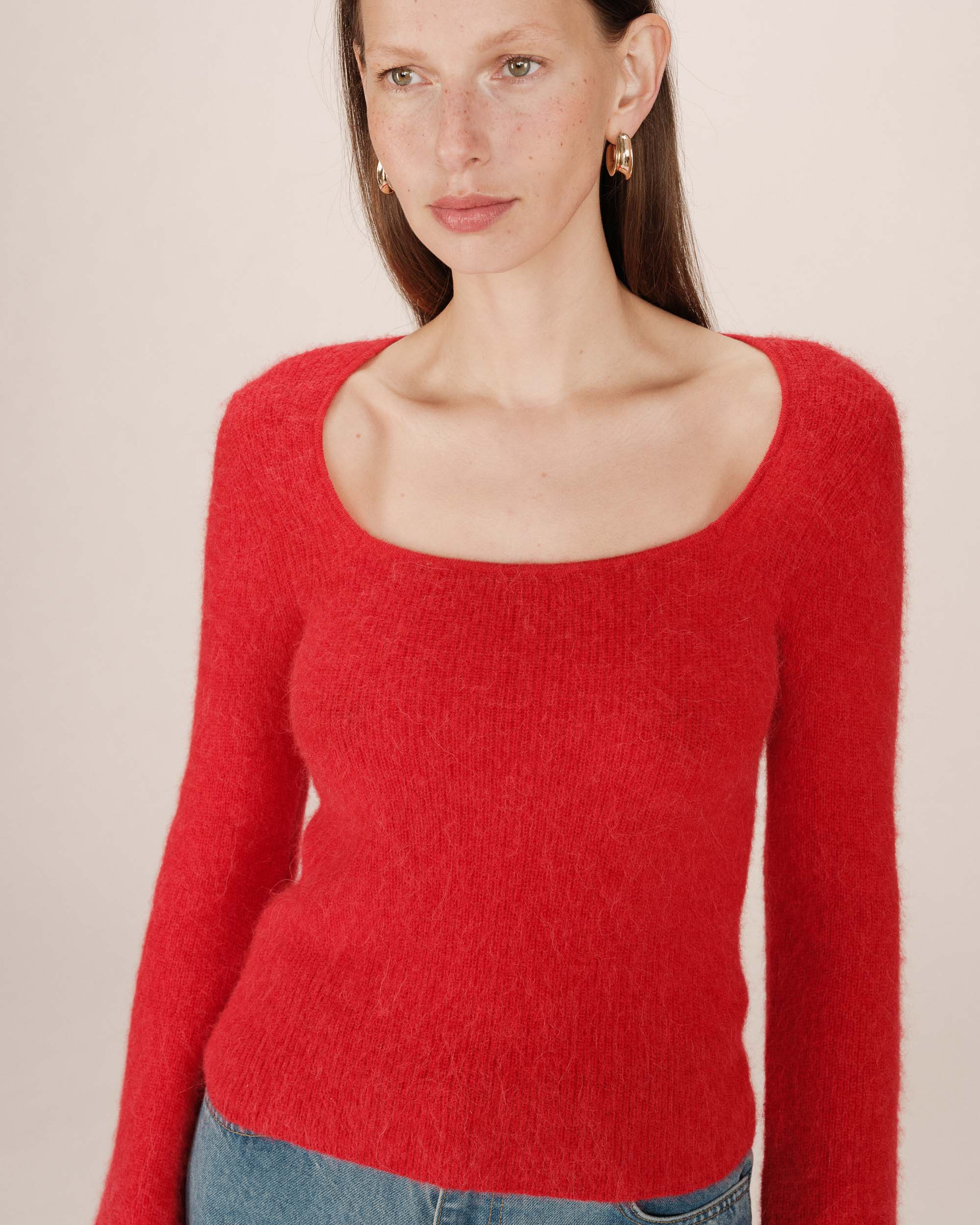 Pull laine et alpaga rouge Sakura