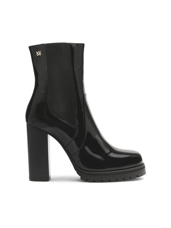 Patent leather high boots with zipper