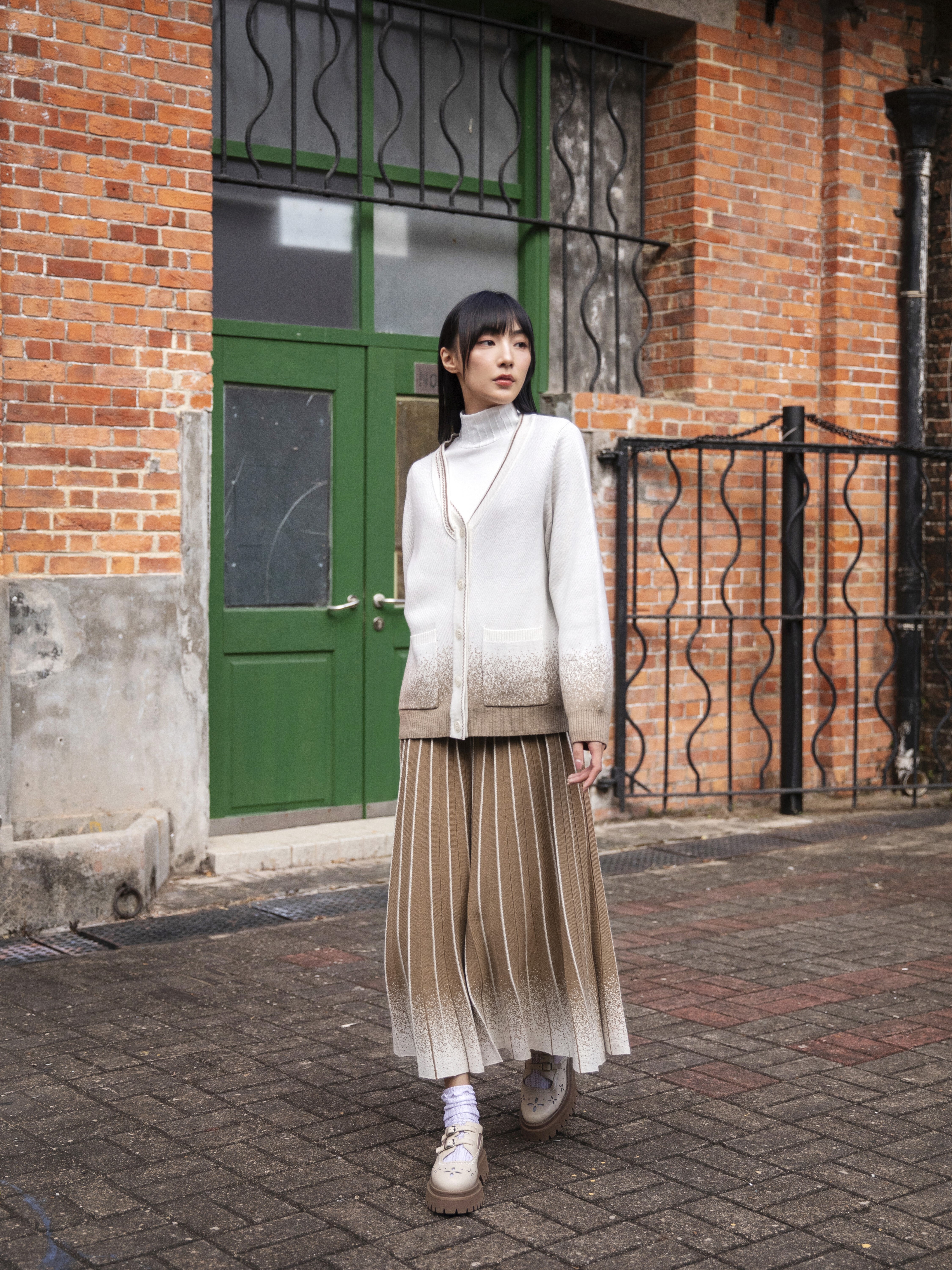 Contrast-stitch Cardigan - 25WDJ276U