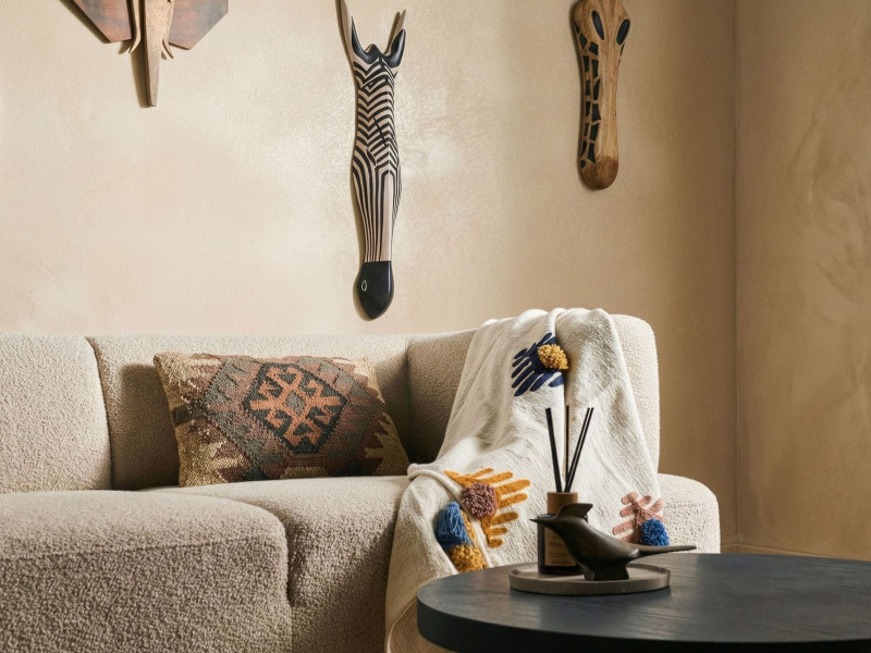 Dekoracja ścienna ręcznie robiona zebra drewno mango czerń i biel