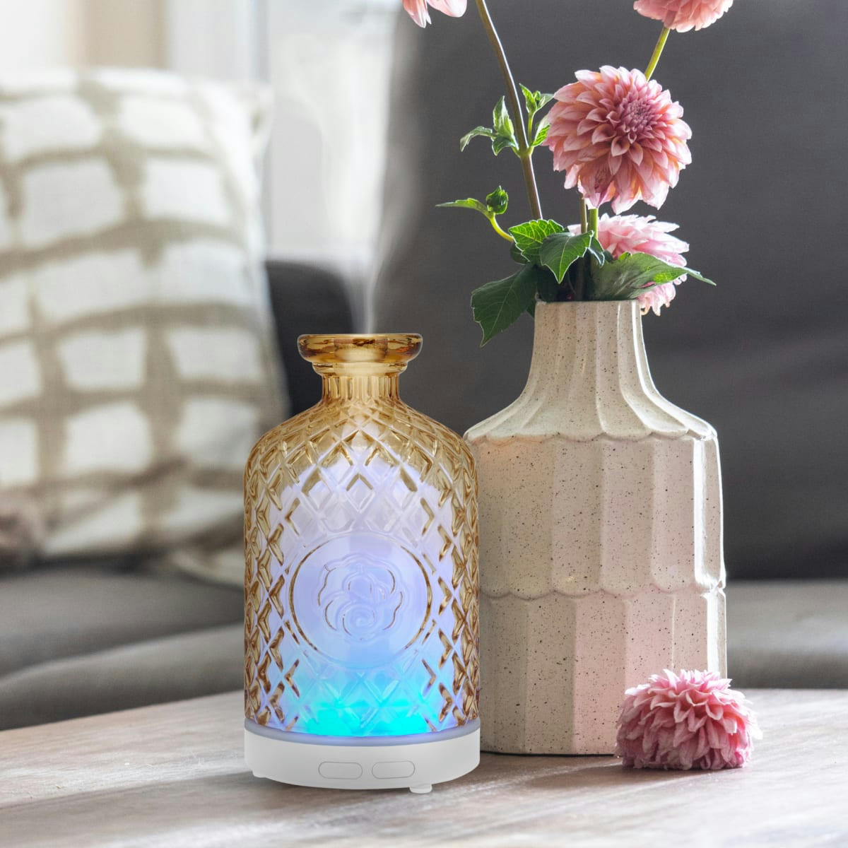 - Diffuseur d'huiles essentielles