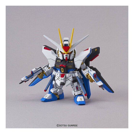 Gunpla SD Ex-Standard Strike Freedom Gundam Set