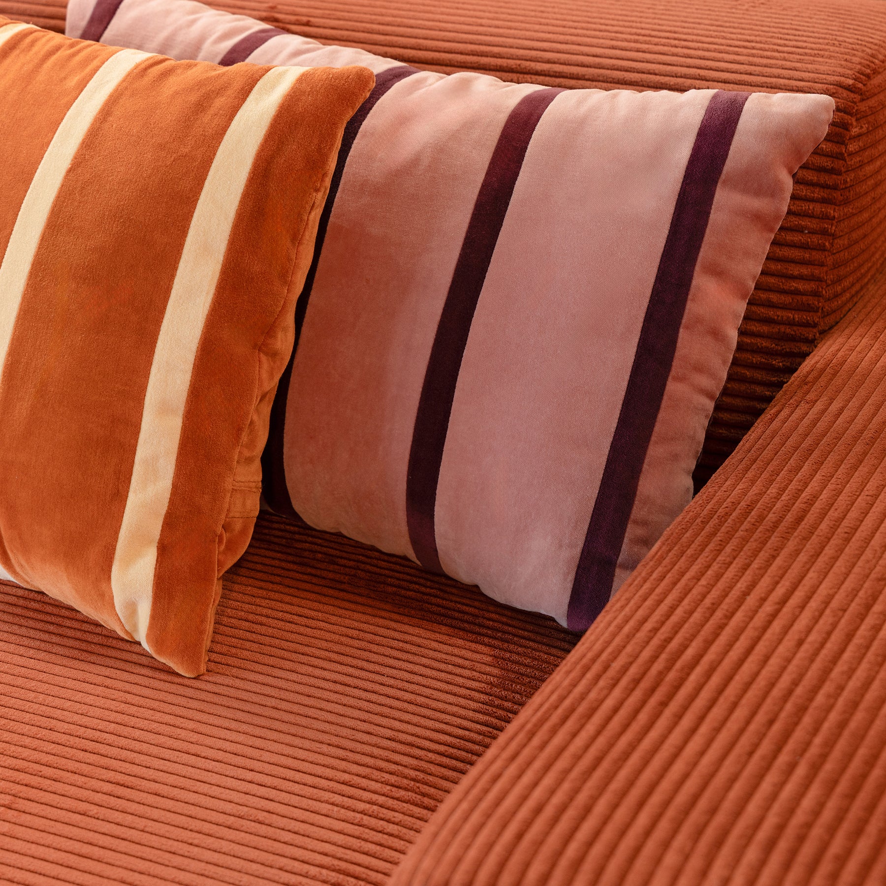 by fonQ Stria Sierkussen 40 x 60 cm - Terra