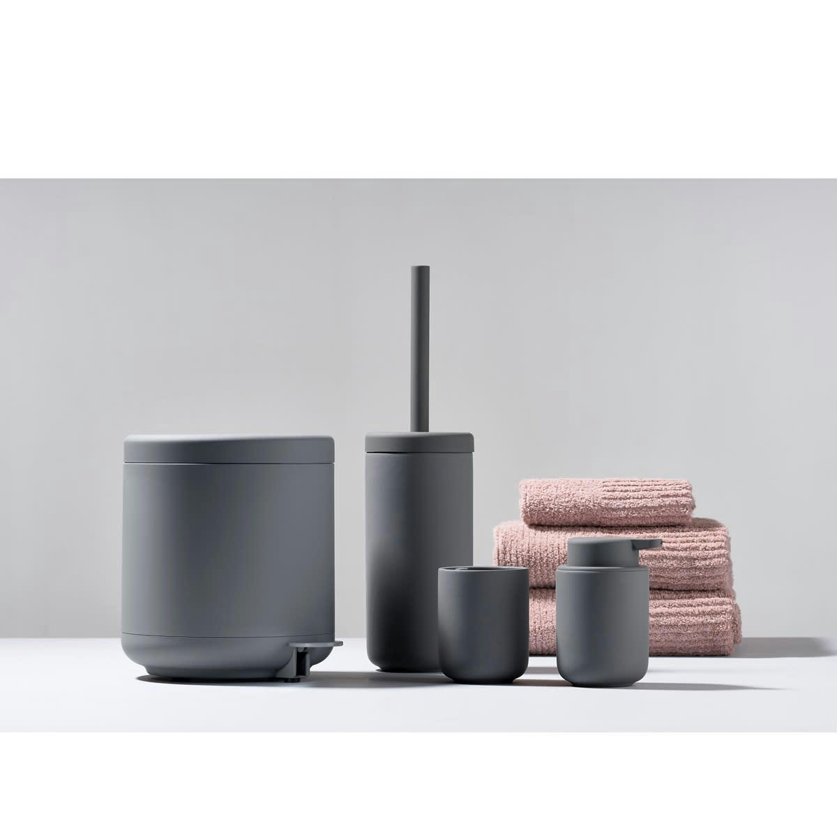 UME - Poubelle à pédale en plastique gris