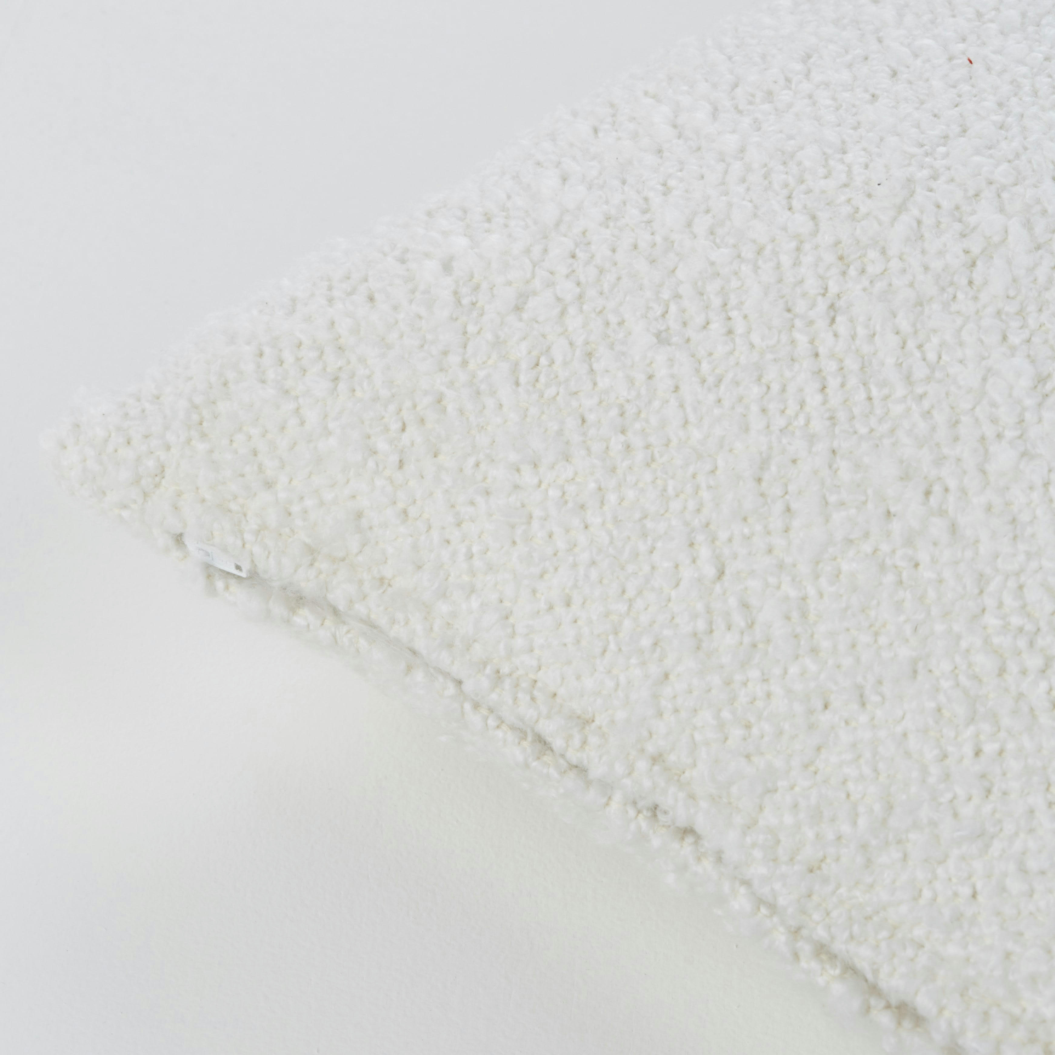 ALBANE - Coussin tissé bouclé écru 45x45