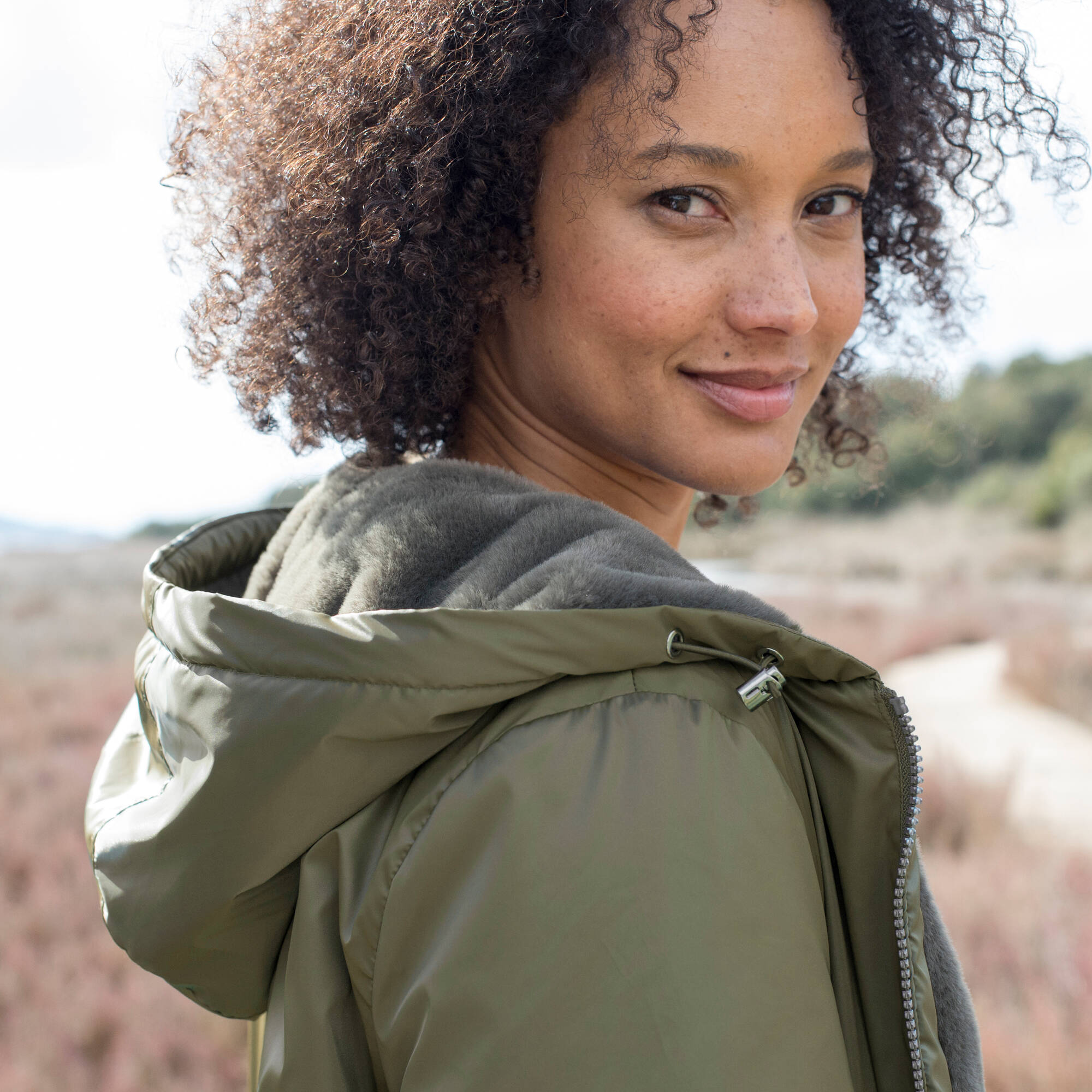 Parka imperméable fourrée, mi-longue