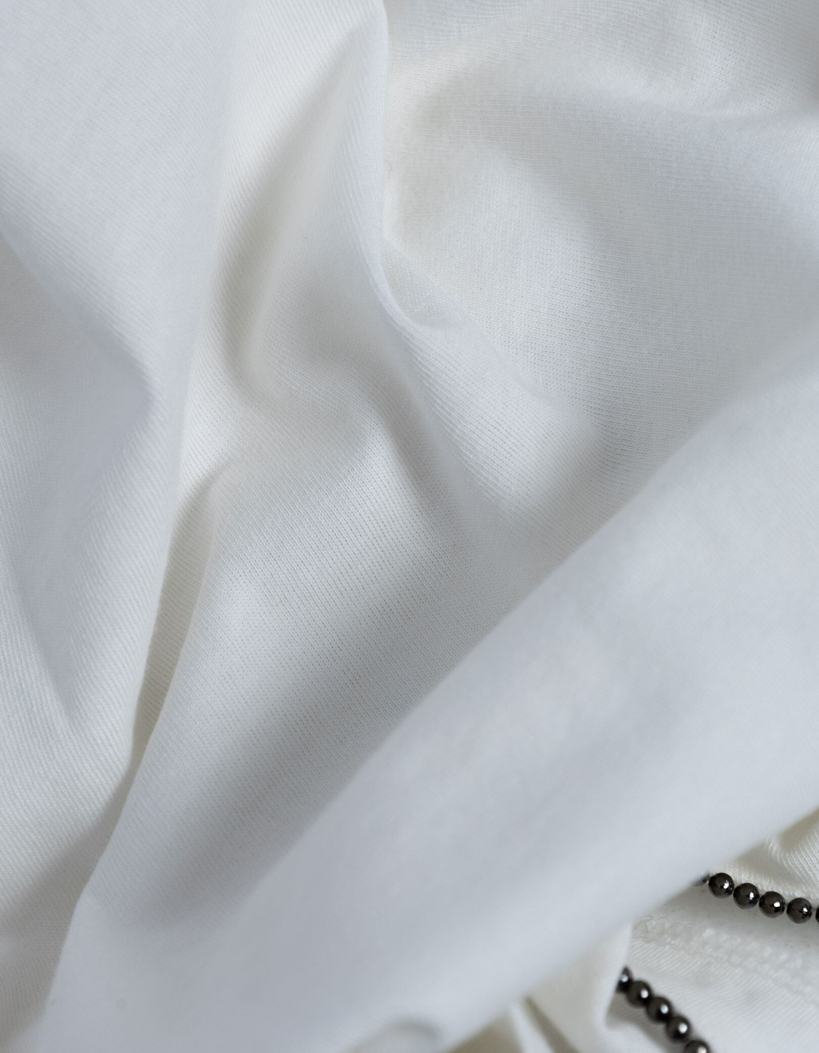 Tee-shirt blanc encolure V bijou Femme