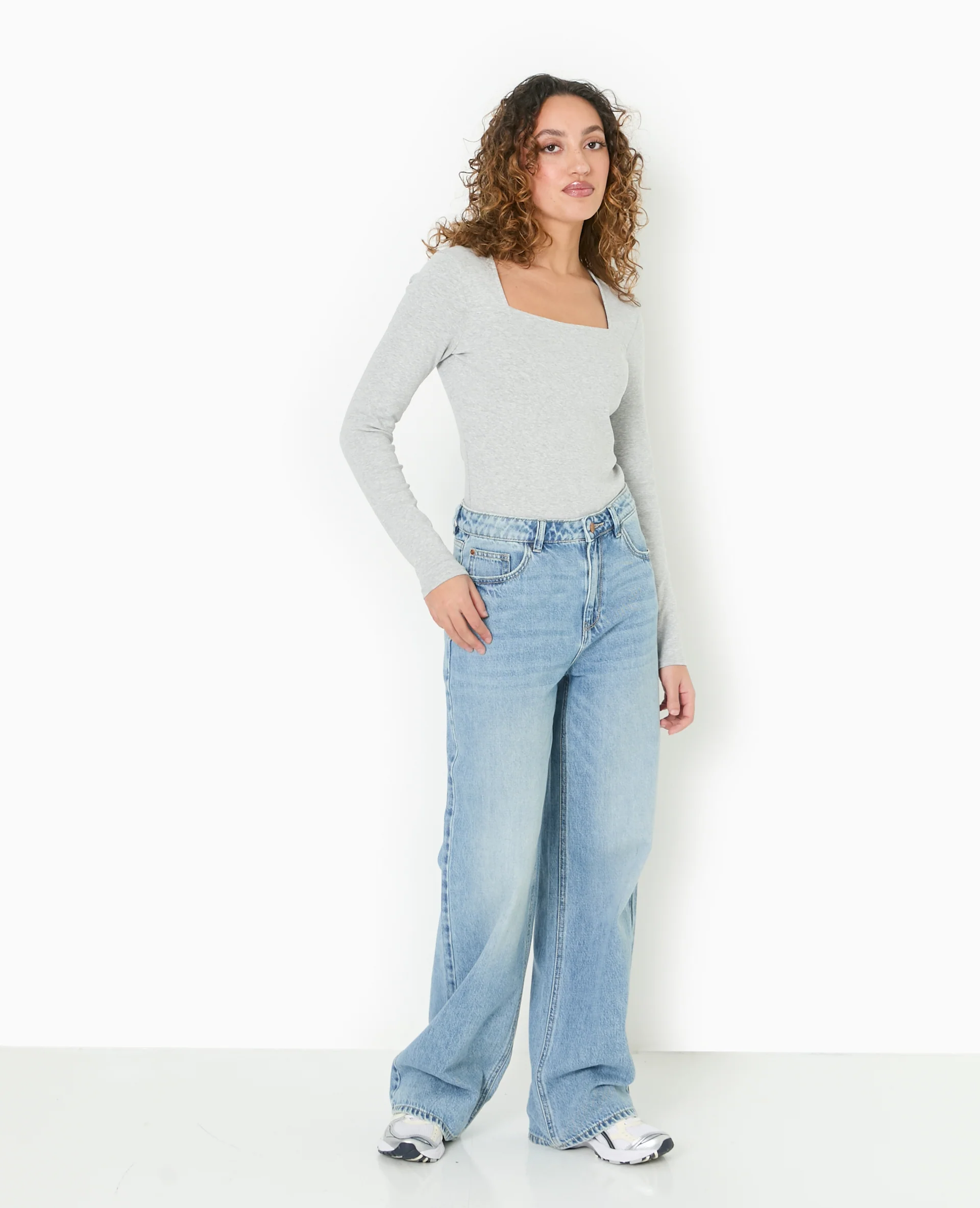 Body manches longues encolure carrée