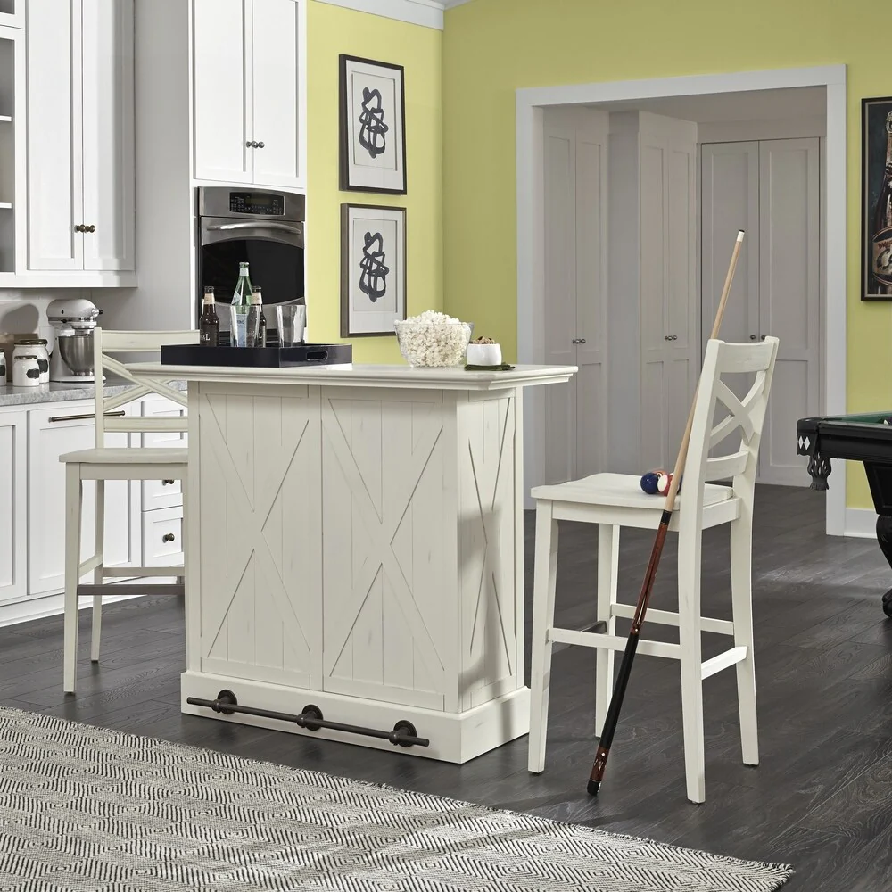 Seaside Lodge Bar and Two Stools