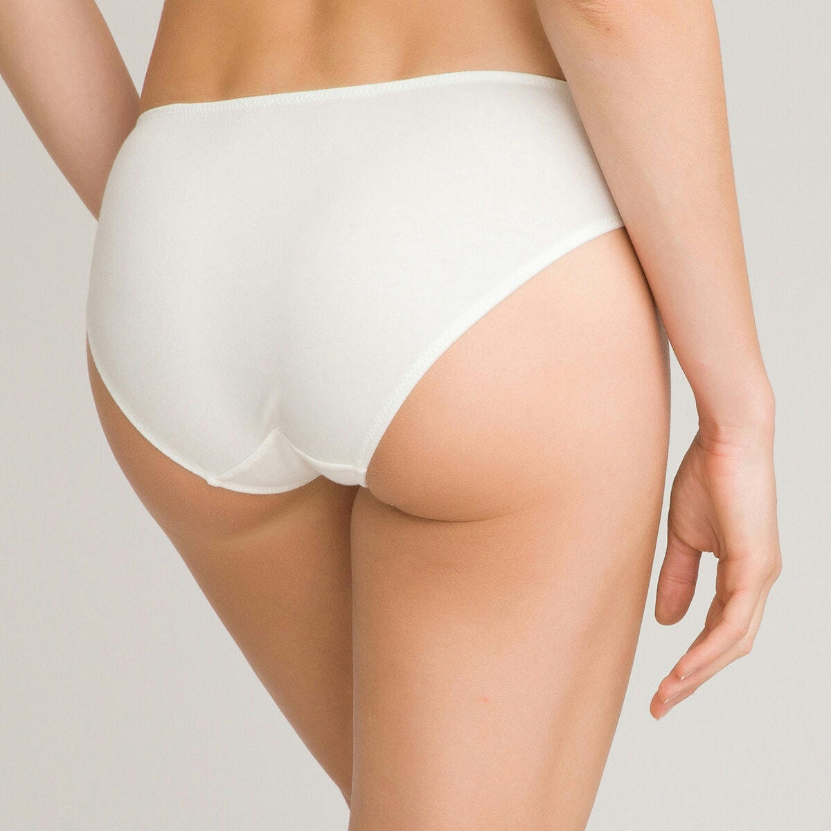 Slip en coton brodé Hilea