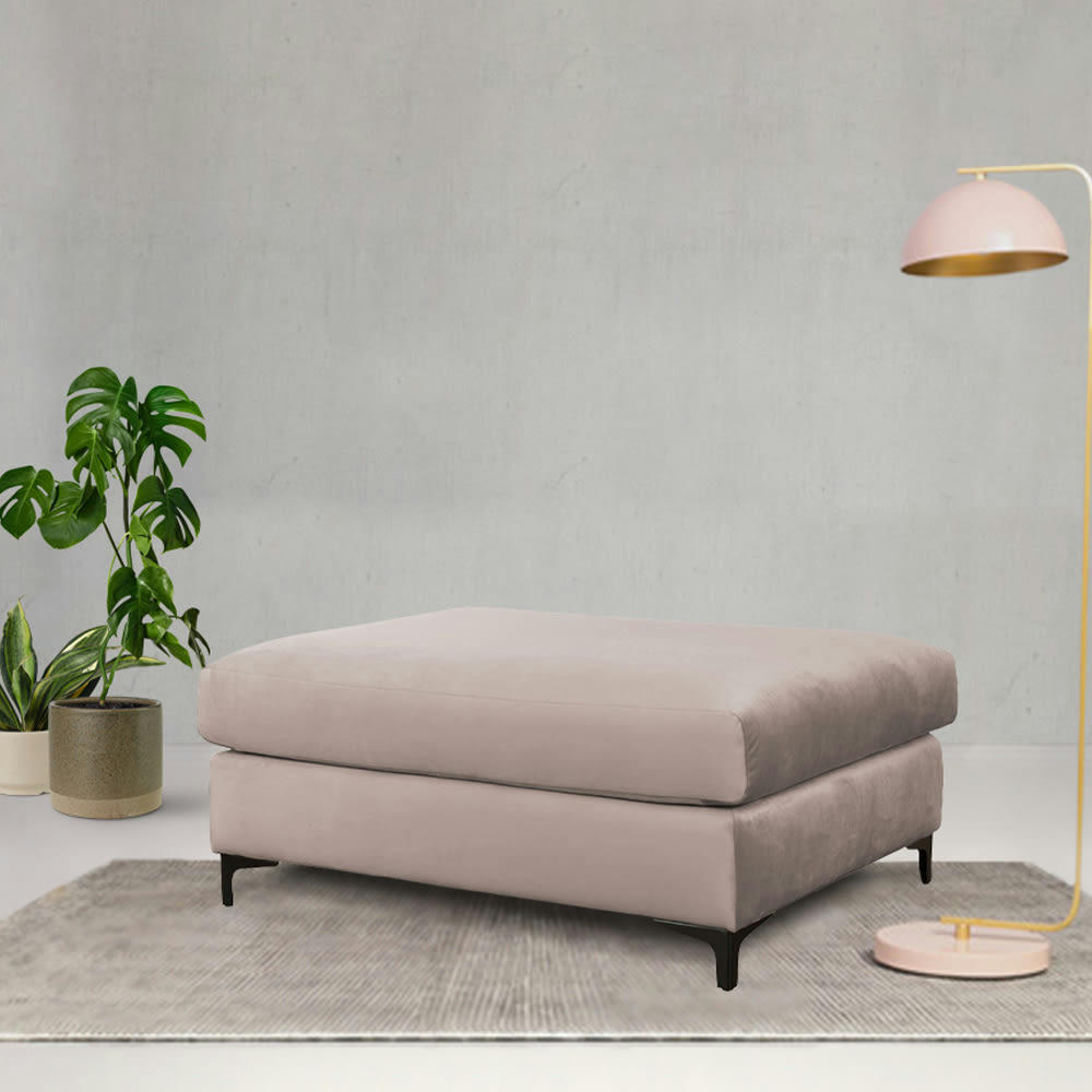 - Pouf salon velours beige