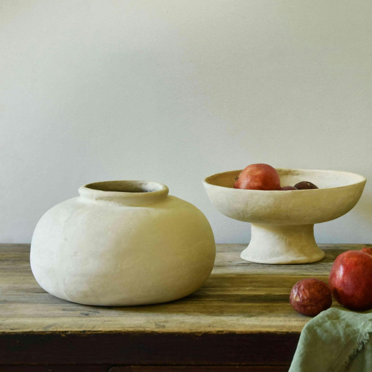 - Vase boule papier mâché