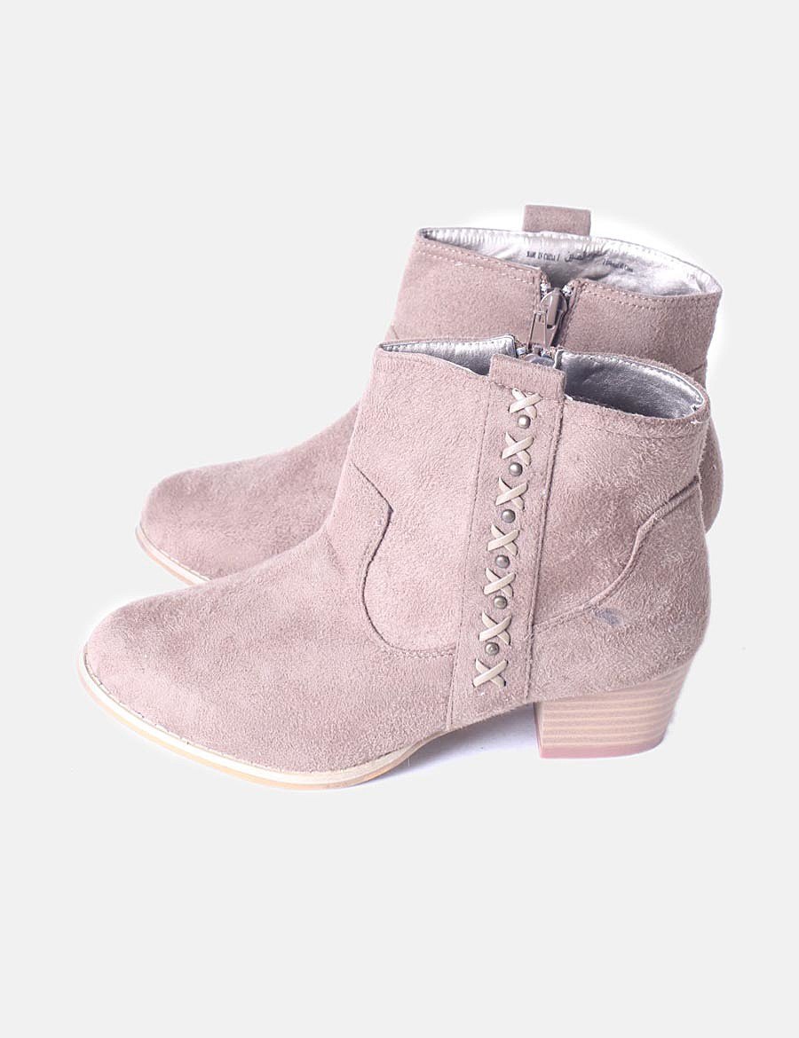Camaïeu Brown suede ankle boots with studs