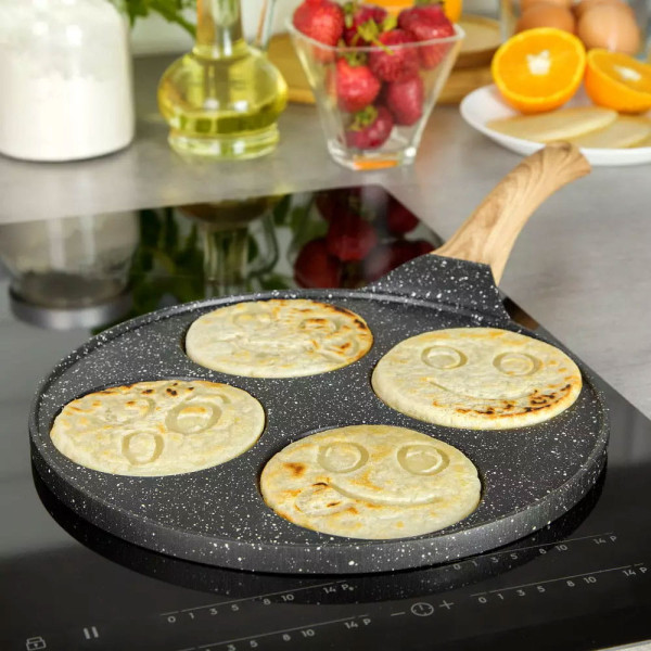 Patelnia do naleśników placków jajek 26cm pancake buźki KINGHOFF