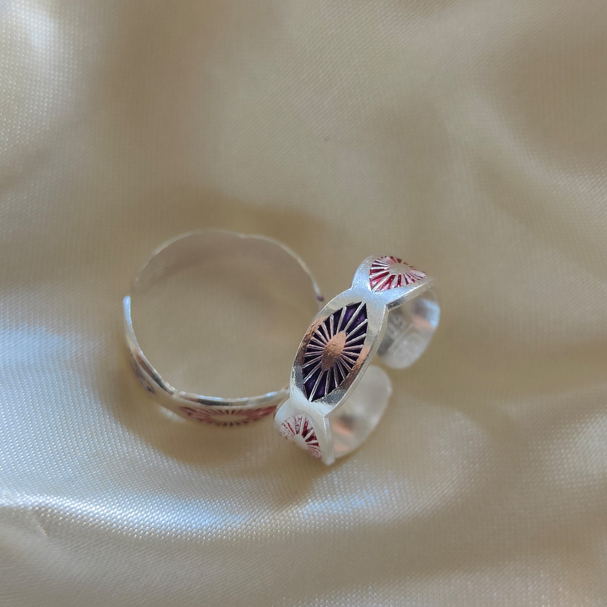 The Colourful Aura Adjustable Silver Colourful Chakra Band Boho Midi Band Dainty Toe Ring