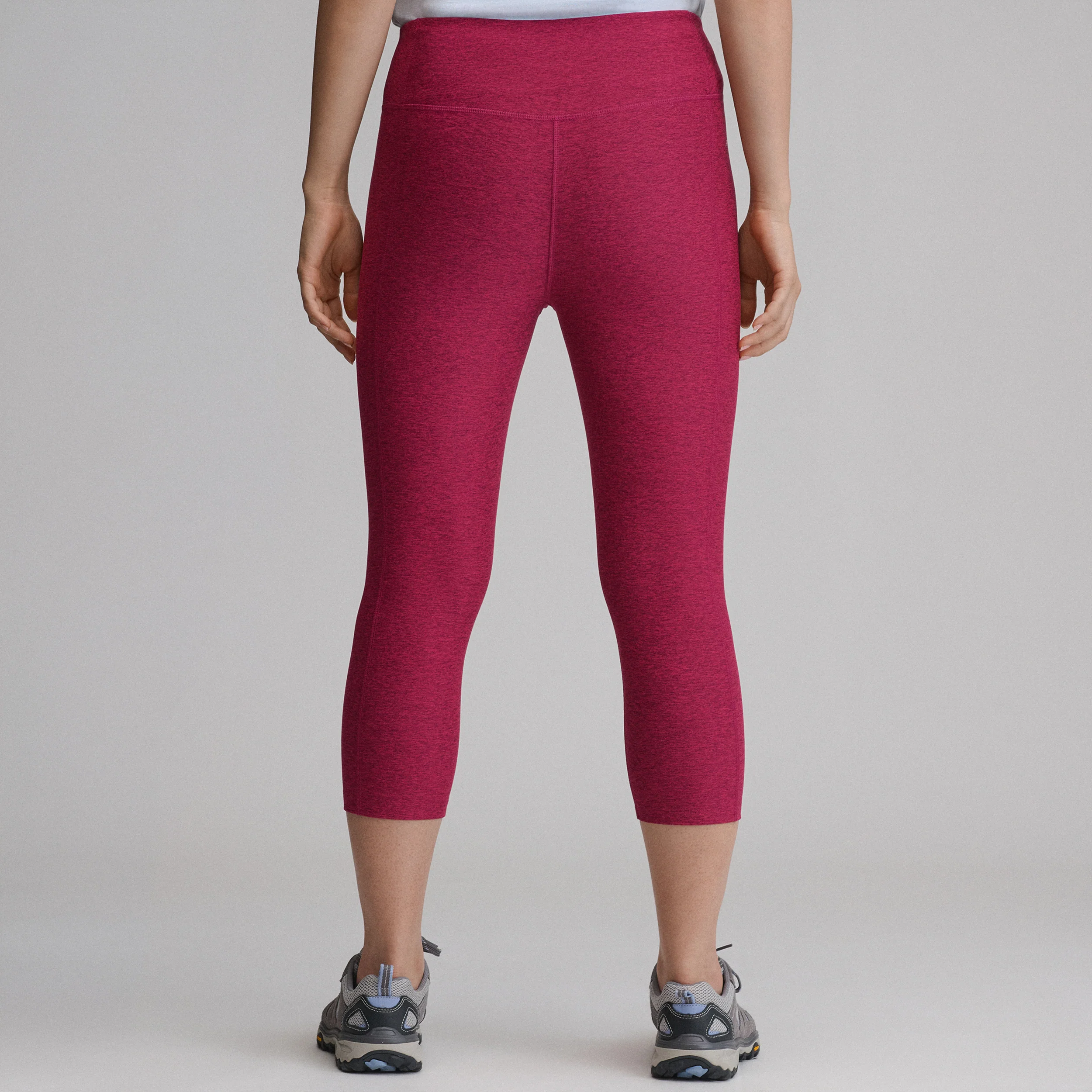 Women's Train Ascent 2.0 High-Rise Capri Leggings