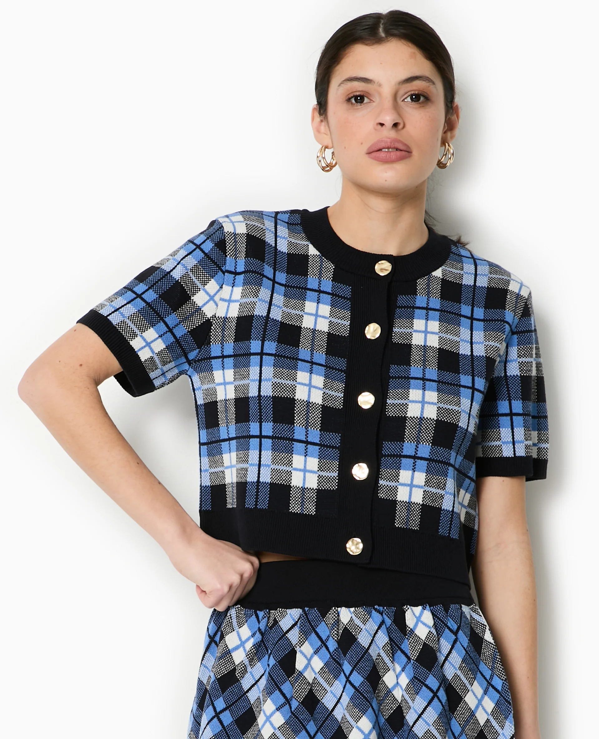 Gilet manches courtes motif carreaux jacquard