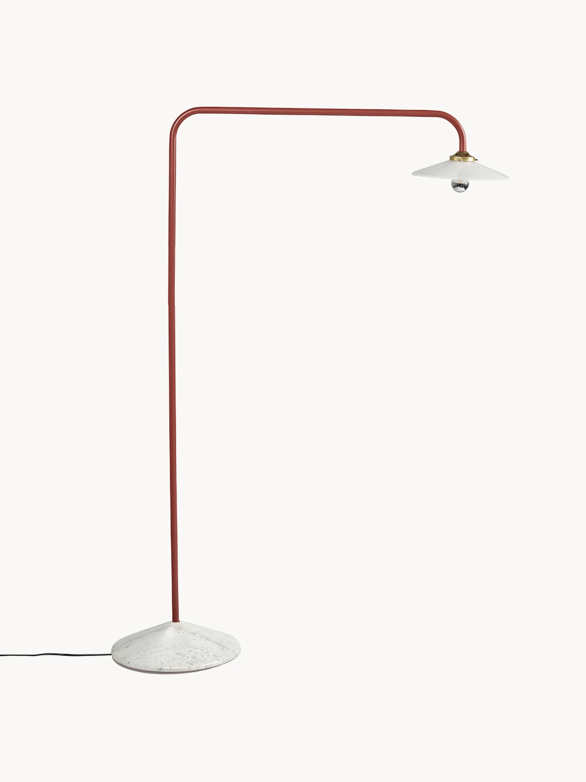 Handgefertigte Stehlampe Moou mit Marmorfuß