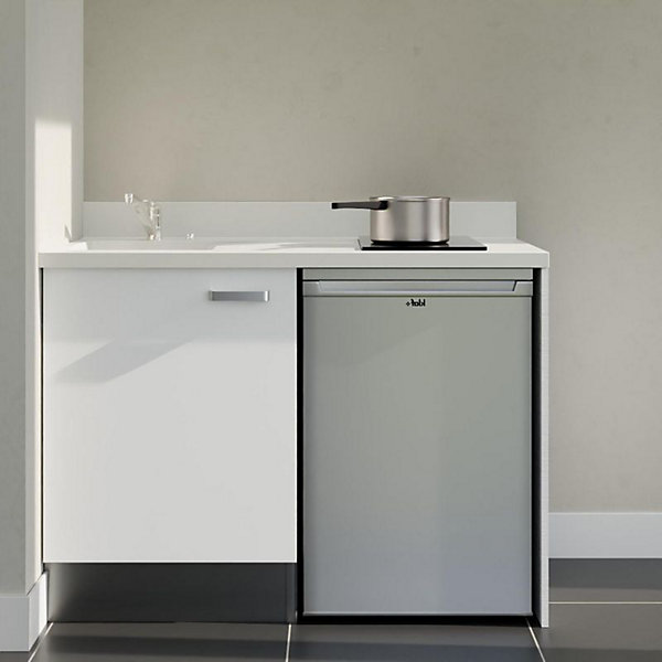 Kitchenette K08 - 120 cm - façades Blanc - Plan monobloc en quartz coloris Snova évier à gauche - Electroménager Inox