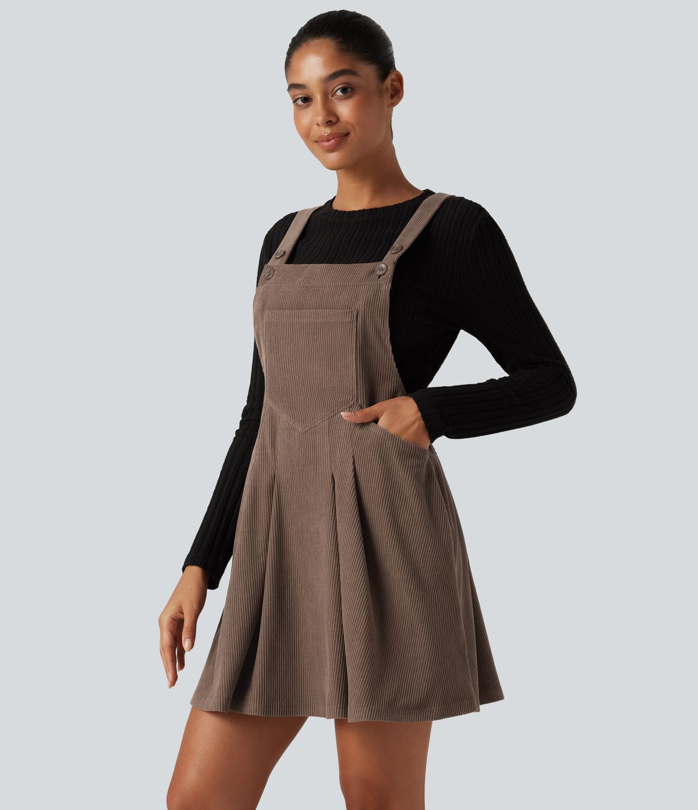 Robe mini en velours côtelé avec poches