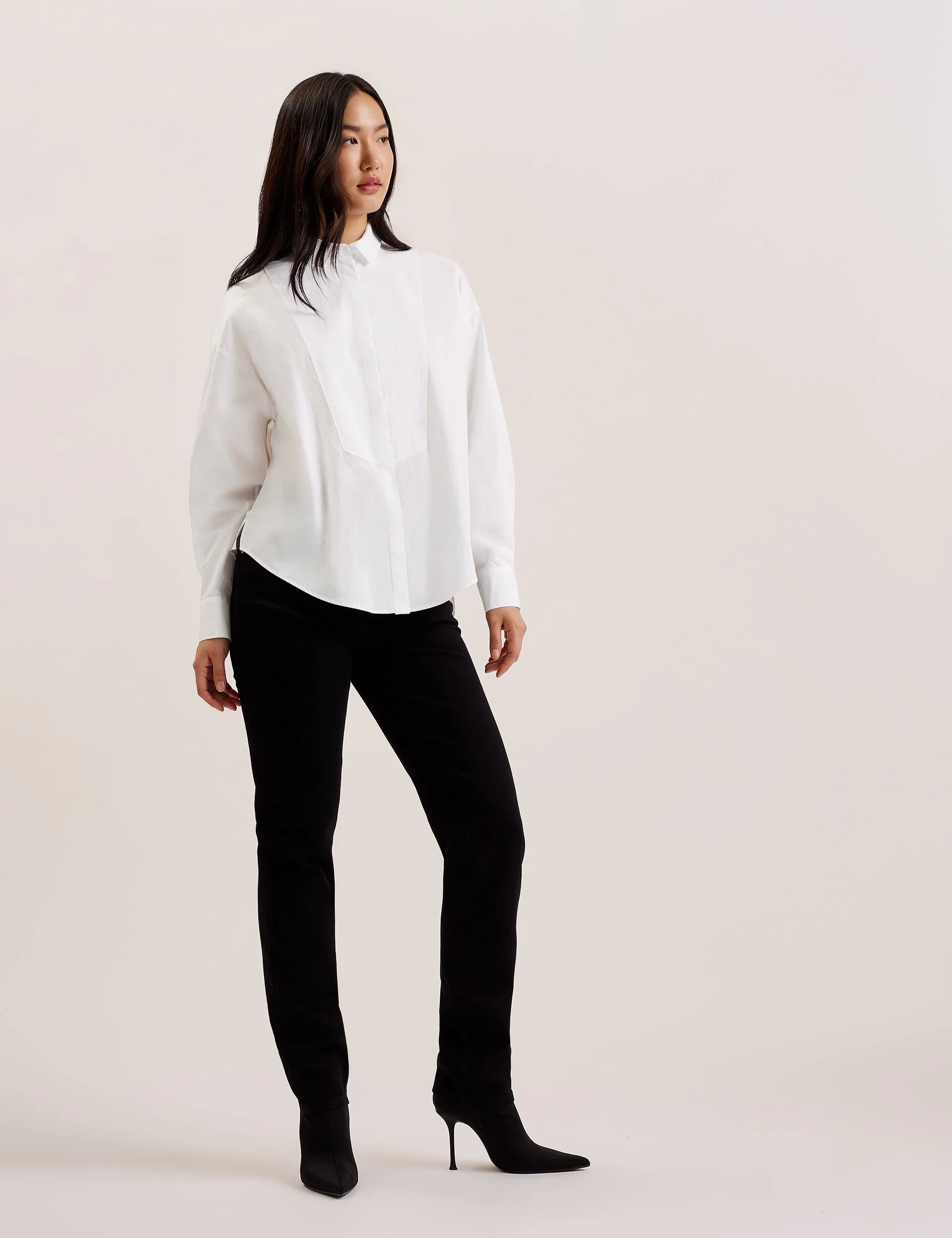 IZOTE | WHITE