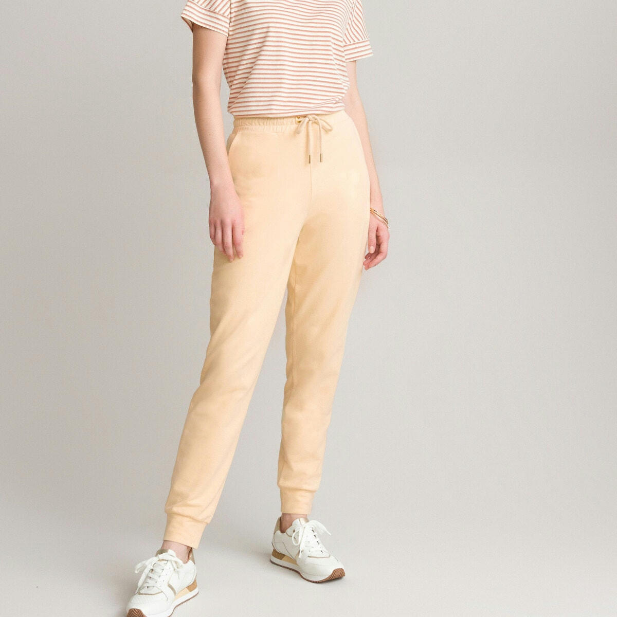 Pantalon fuselé en molleton