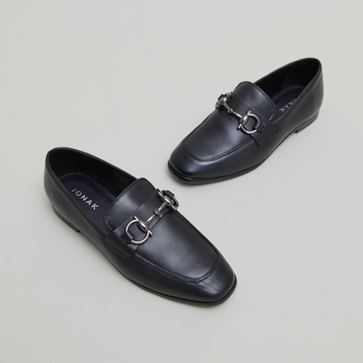 Mocassins à mors et bouts carrésen cuir noir | AMELLE