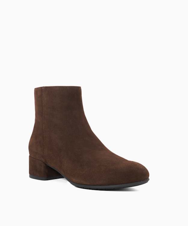 Pippie Brown - Low-Heel Ankle Boots