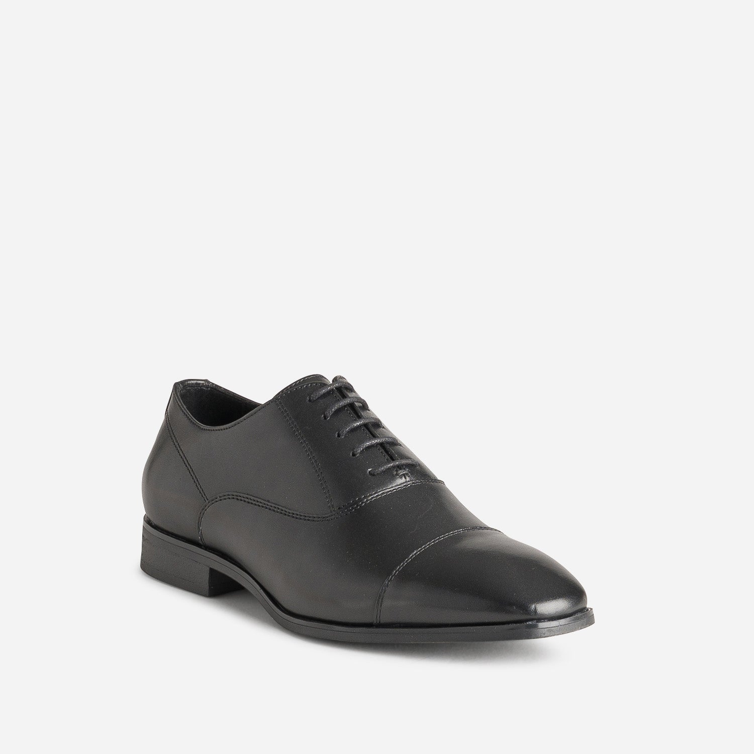 Richelieu noir cuir bout droit