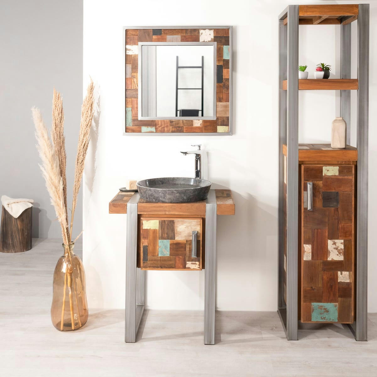 - Meuble sous vasque en teck recyclé et métal L70cm