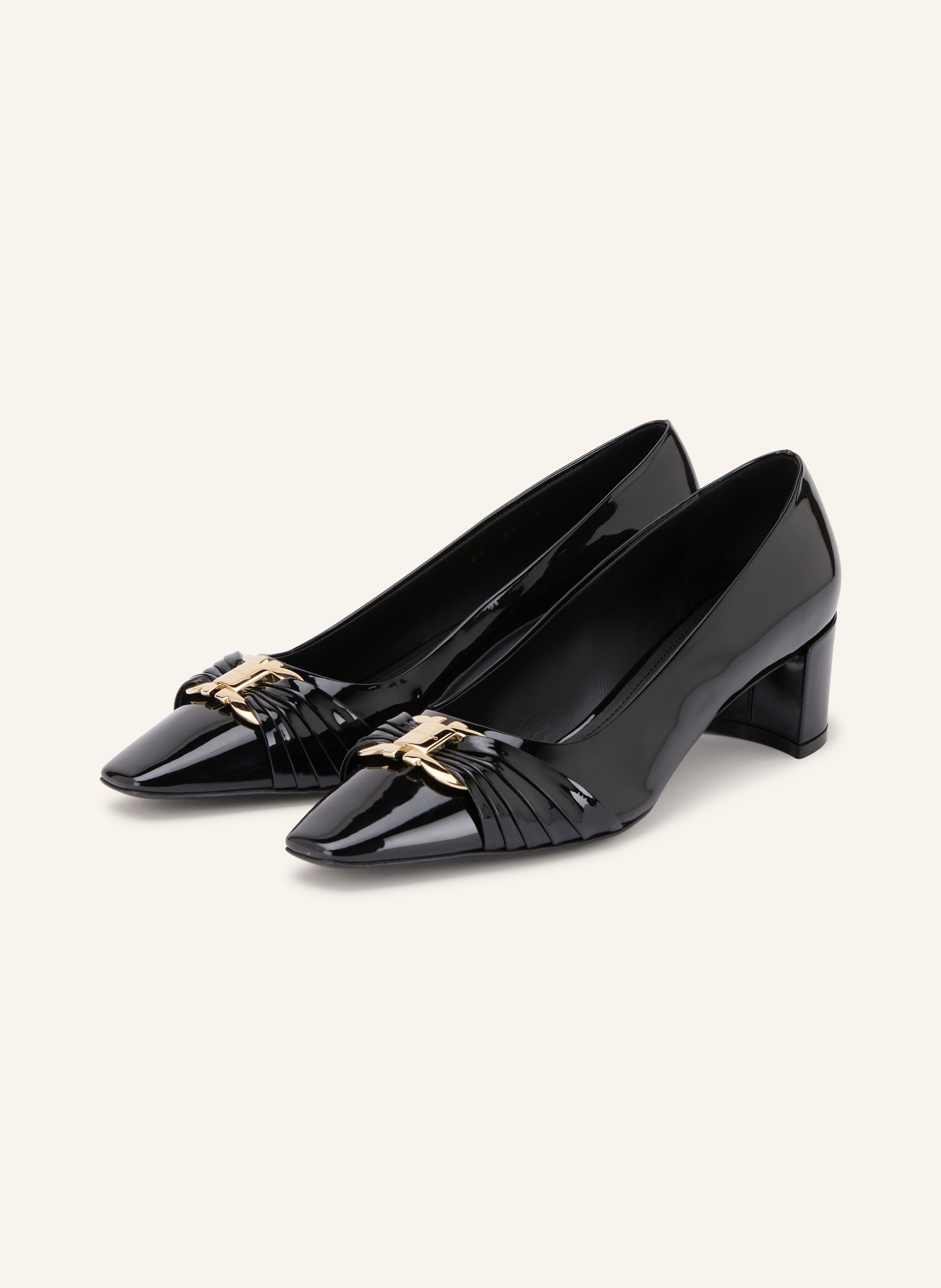 FERRAGAMO Lack-Pumps TILLYA
