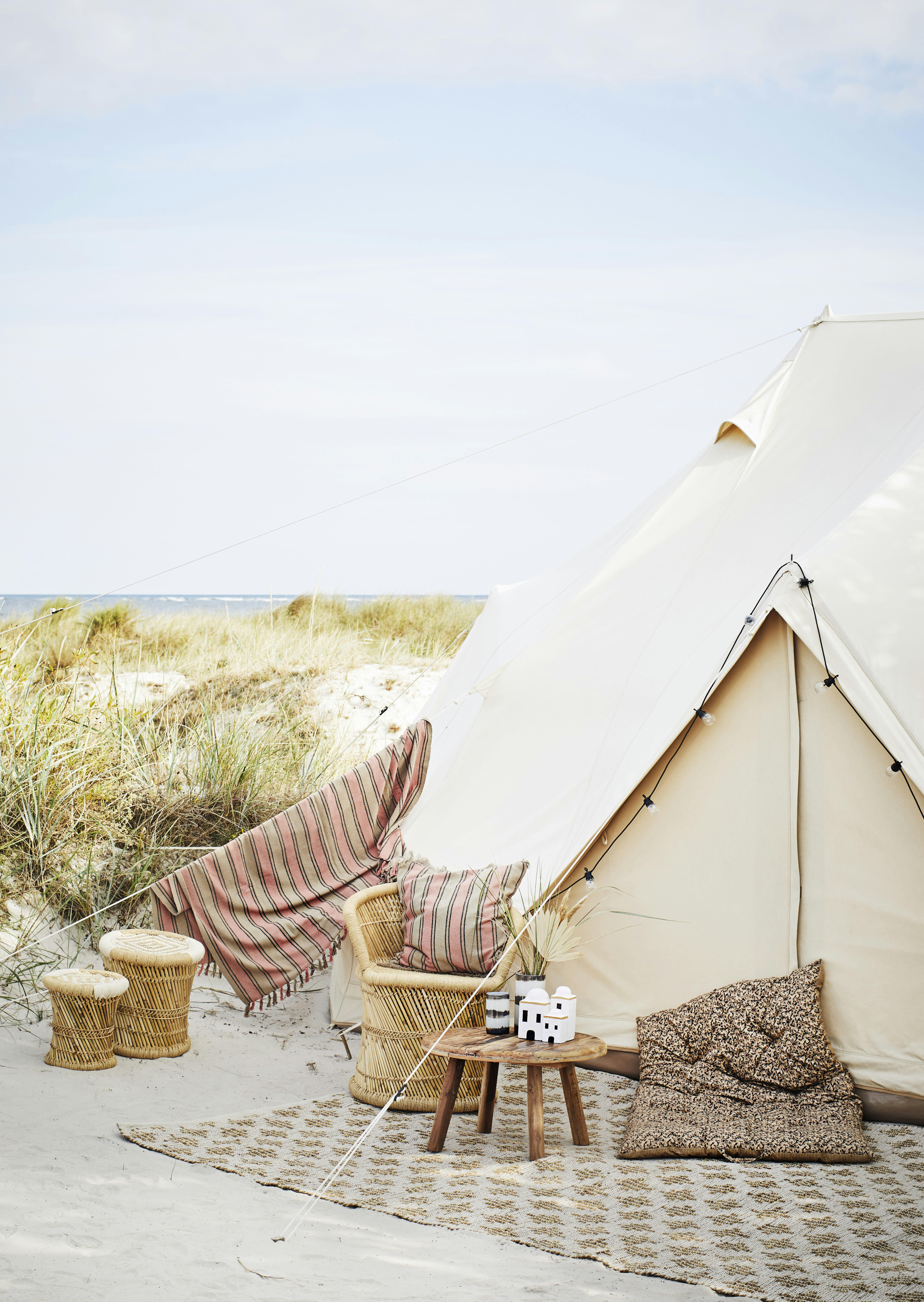 - Village en pâte à papier peint à la main marron L12cm