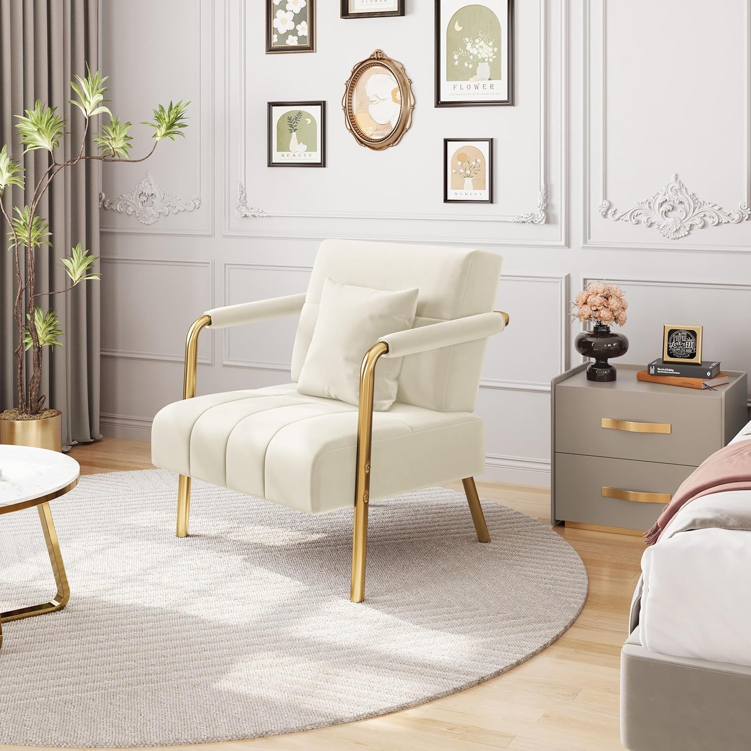 Yaheetech 30 W Modern Sofa Small Sofa Luxurious Velvet Fabric Couch with Gold-Tone Metal Arms and Legs for Living Room, Home Office, Studio Beige
