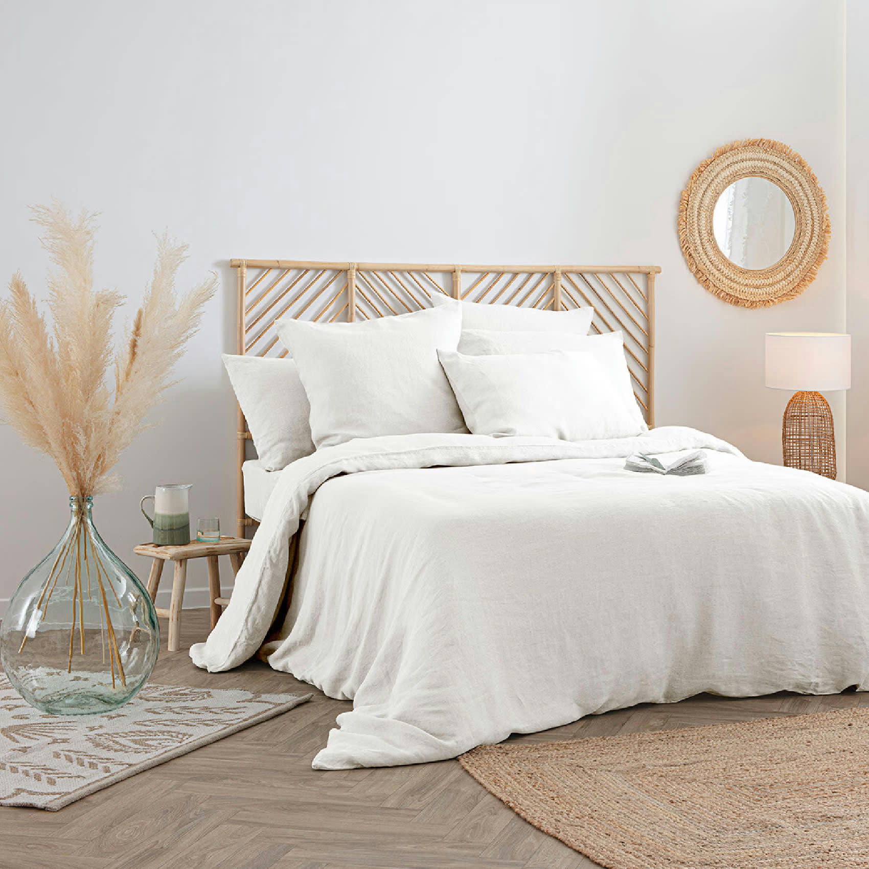 - Housse de couette en 100% lin blanc 240x220 cm