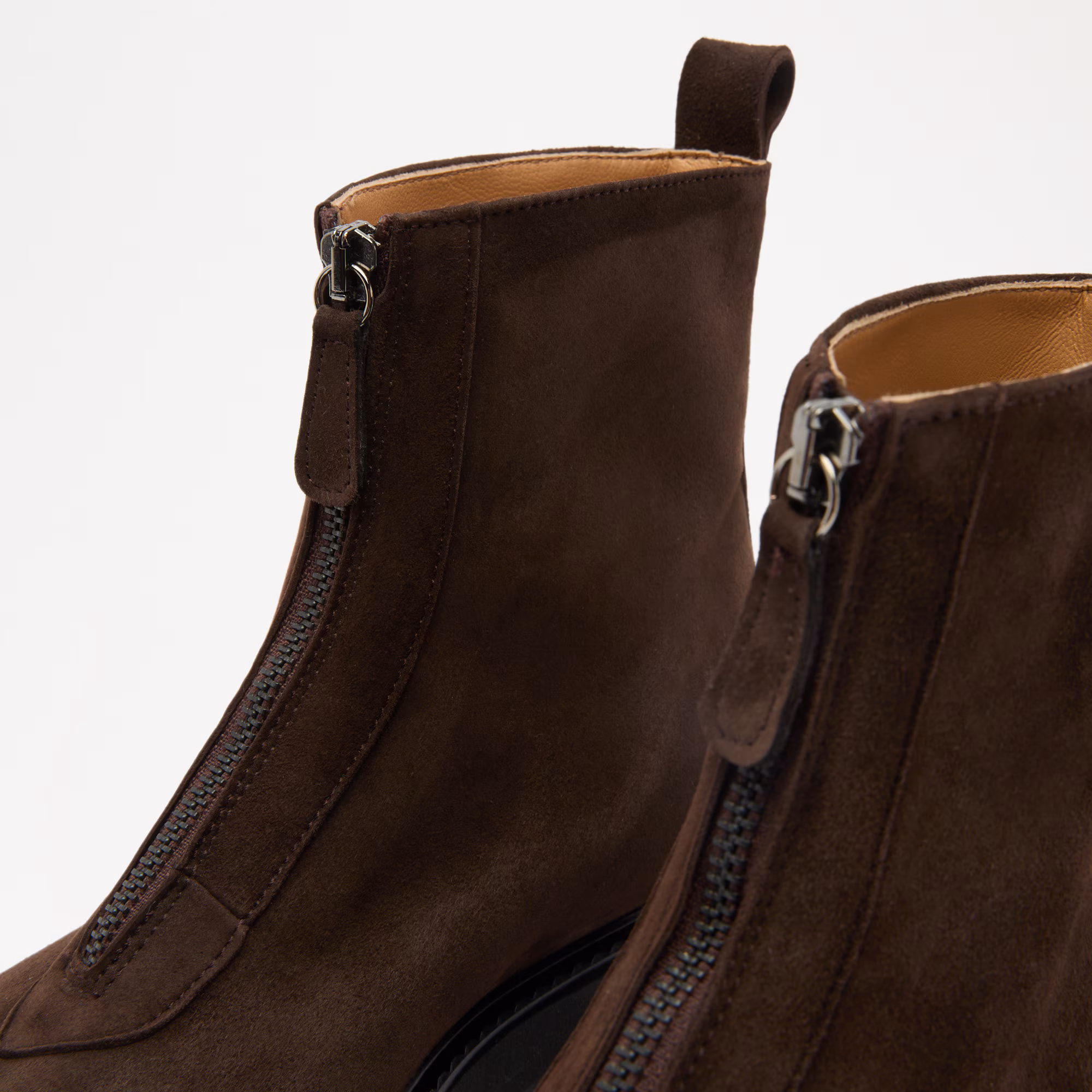 Thames<br>Zip Front Ankle Boot