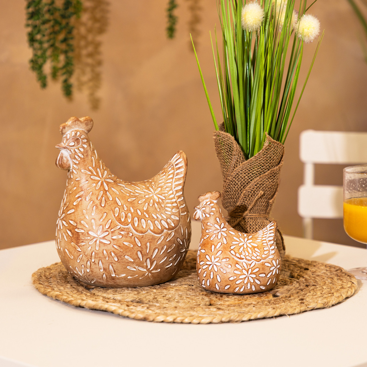 Hen statuette "Linda" Beige, H.12 cm