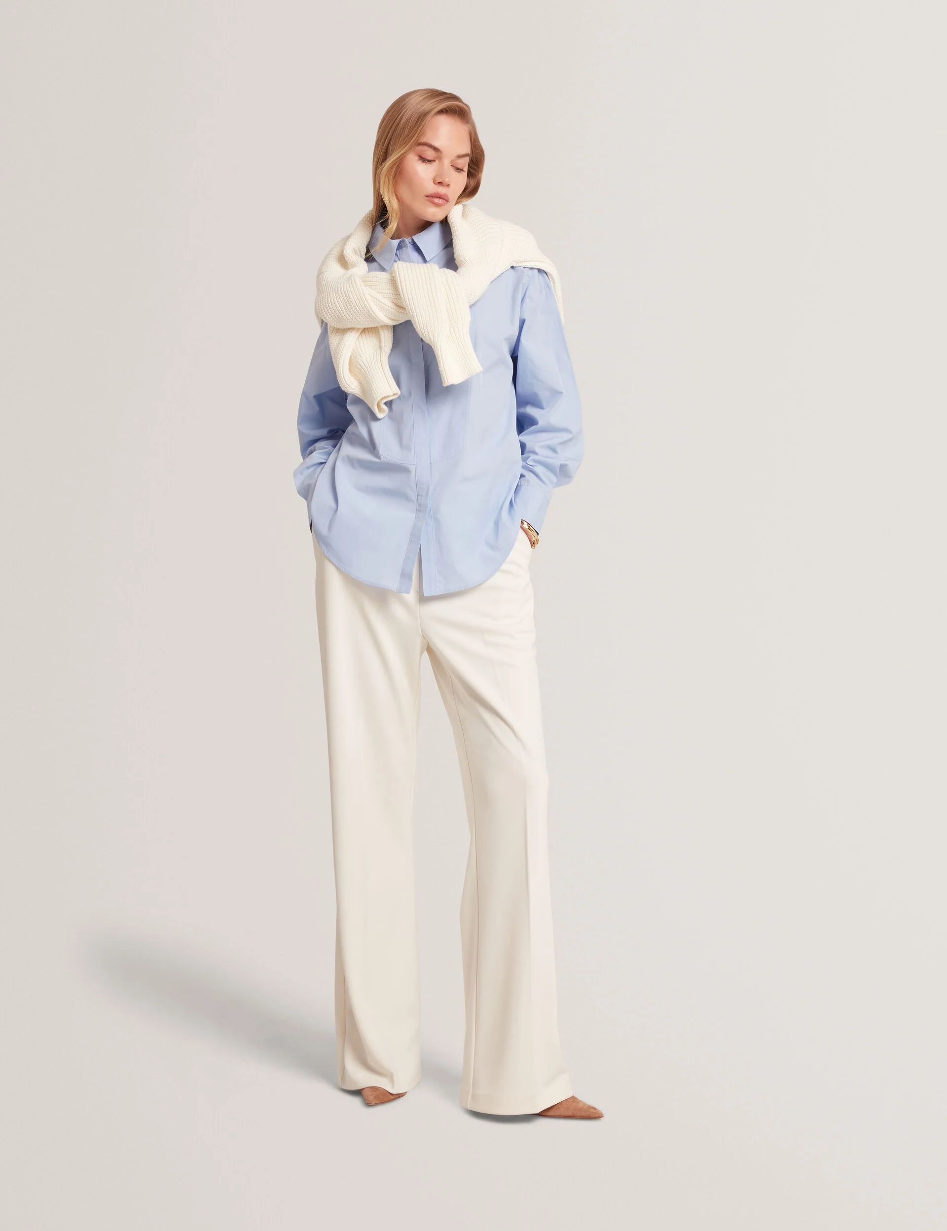 IZOTE | LIGHT BLUE