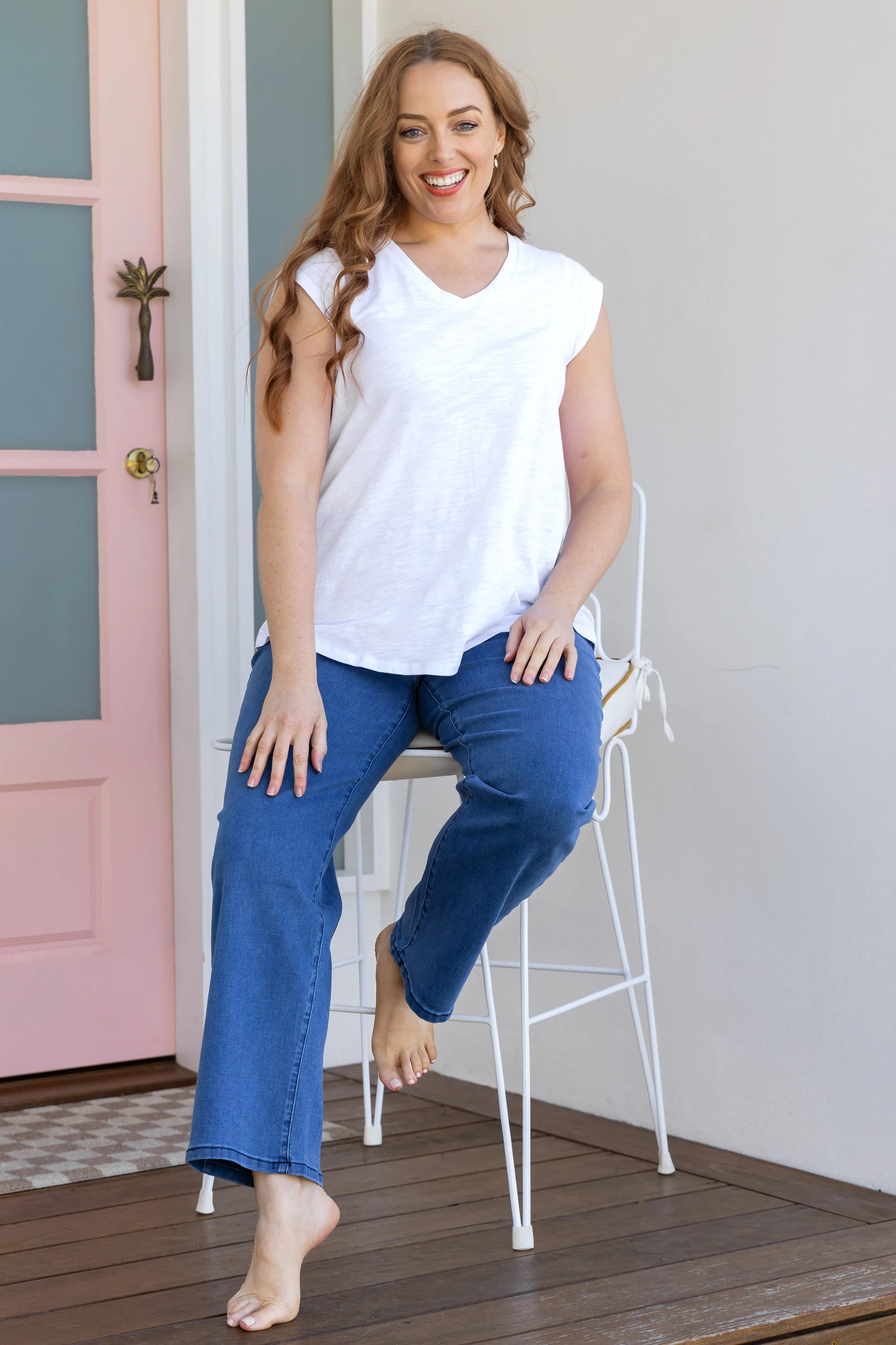 Lara Pull on Jeans in Mid Blue
