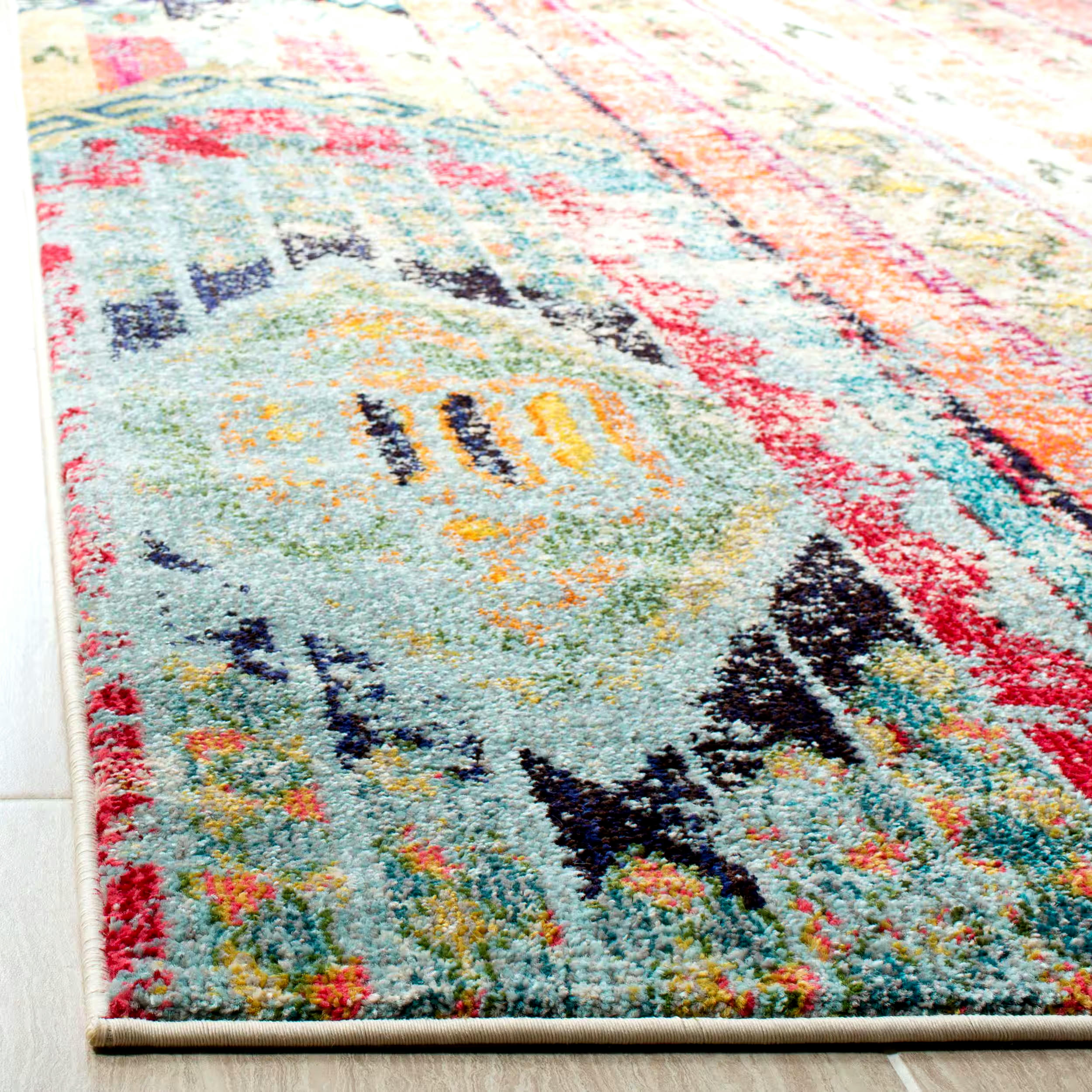 Safavieh Monaco 222 Rug Multi, 5'x5' Square