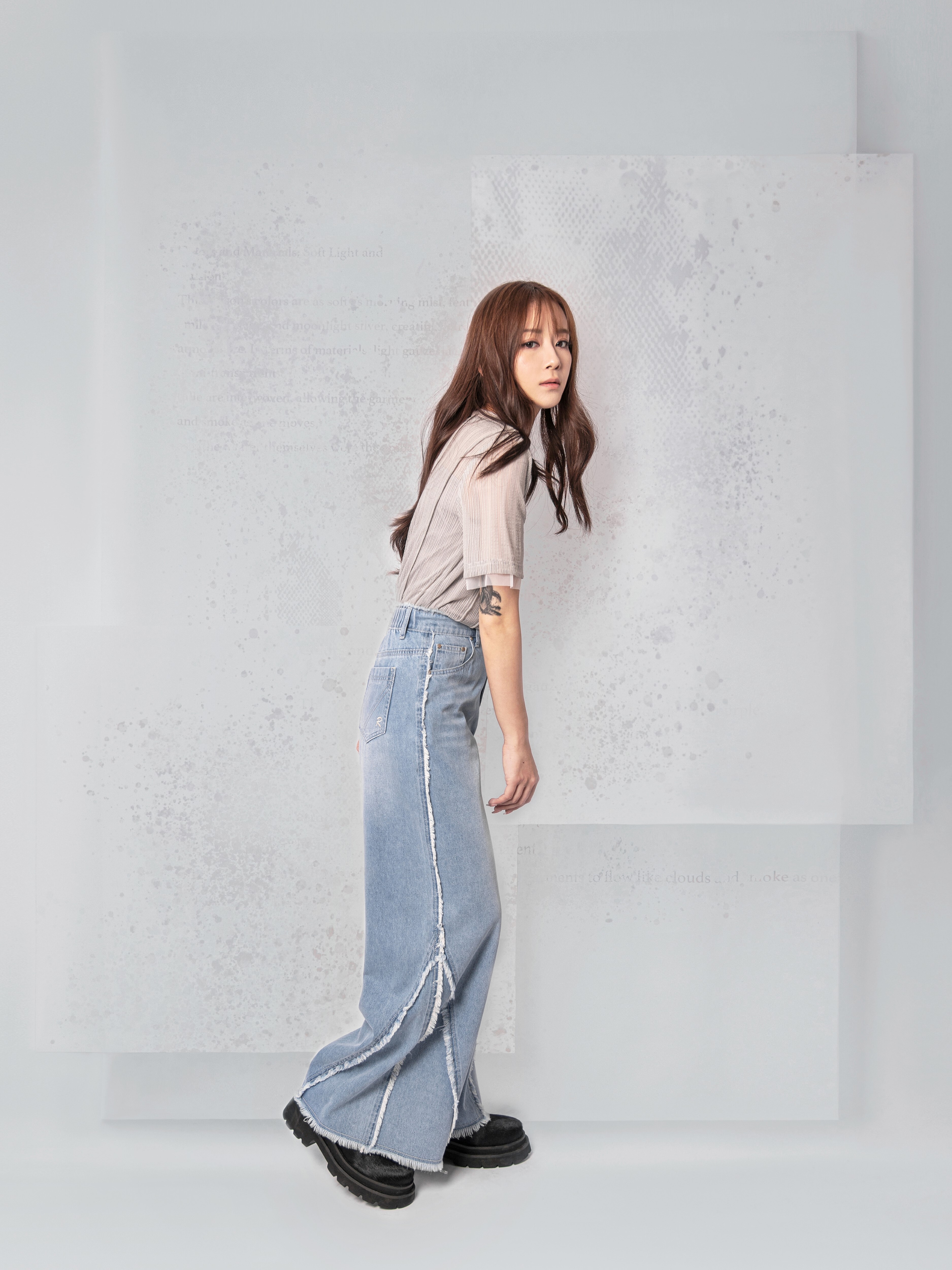 Fringe-detail Jeans - 26SRB022Q