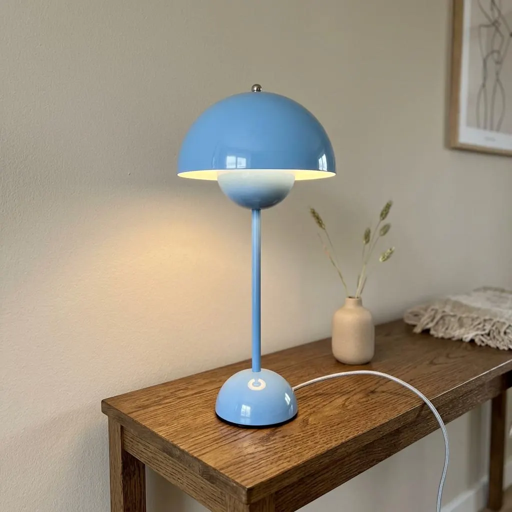 Retro Mushroom Table Lamp, Modern Metal Bedside Light, Nordic Nightstand Lamp, Cozy Bedroom Mood Lighting, Reading Nook Desk Decor