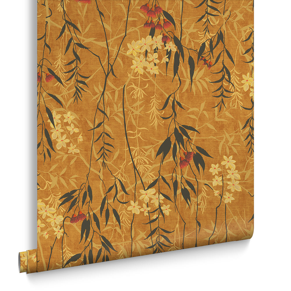 Graham & Brown Vliesbehang - Obassia Silk Opulance - Geel