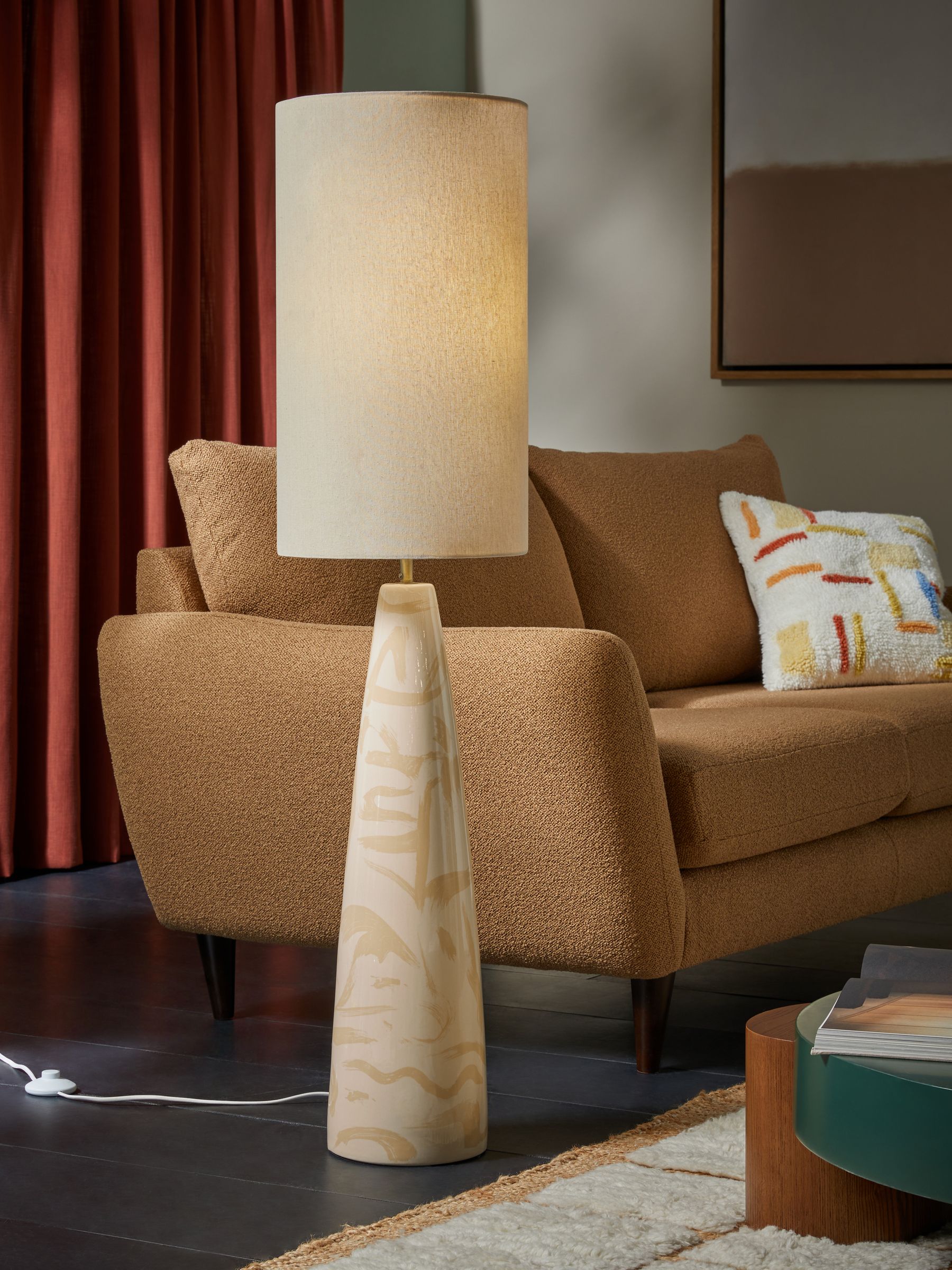 Vince Ceramic Floor Lamp in Cream
