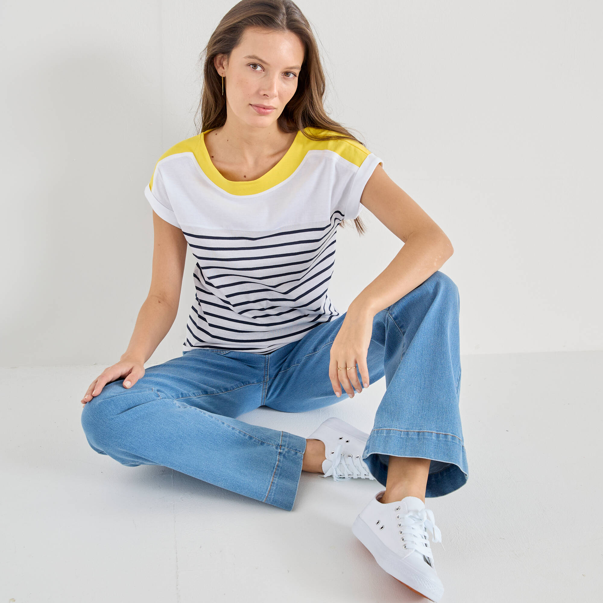 T-shirt rayé col bateau, manches courtes