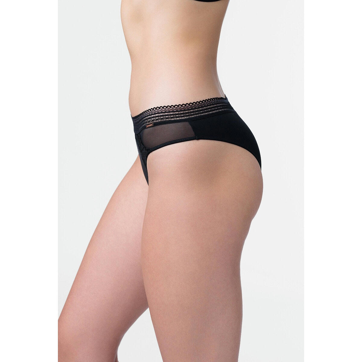 Slip en dentelle Edana