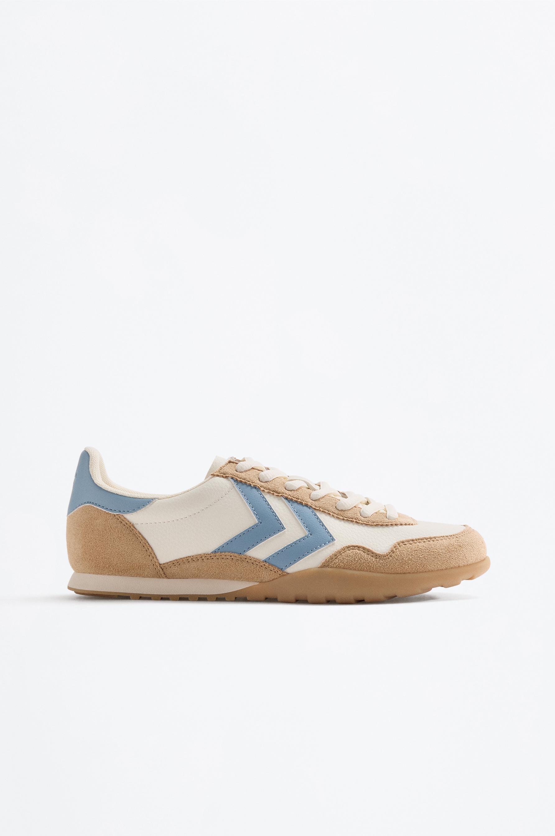 Zapatilla Hummel