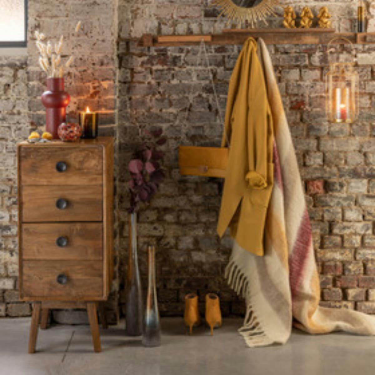 LORA - Commode 4 tiroirs en bois de manguier