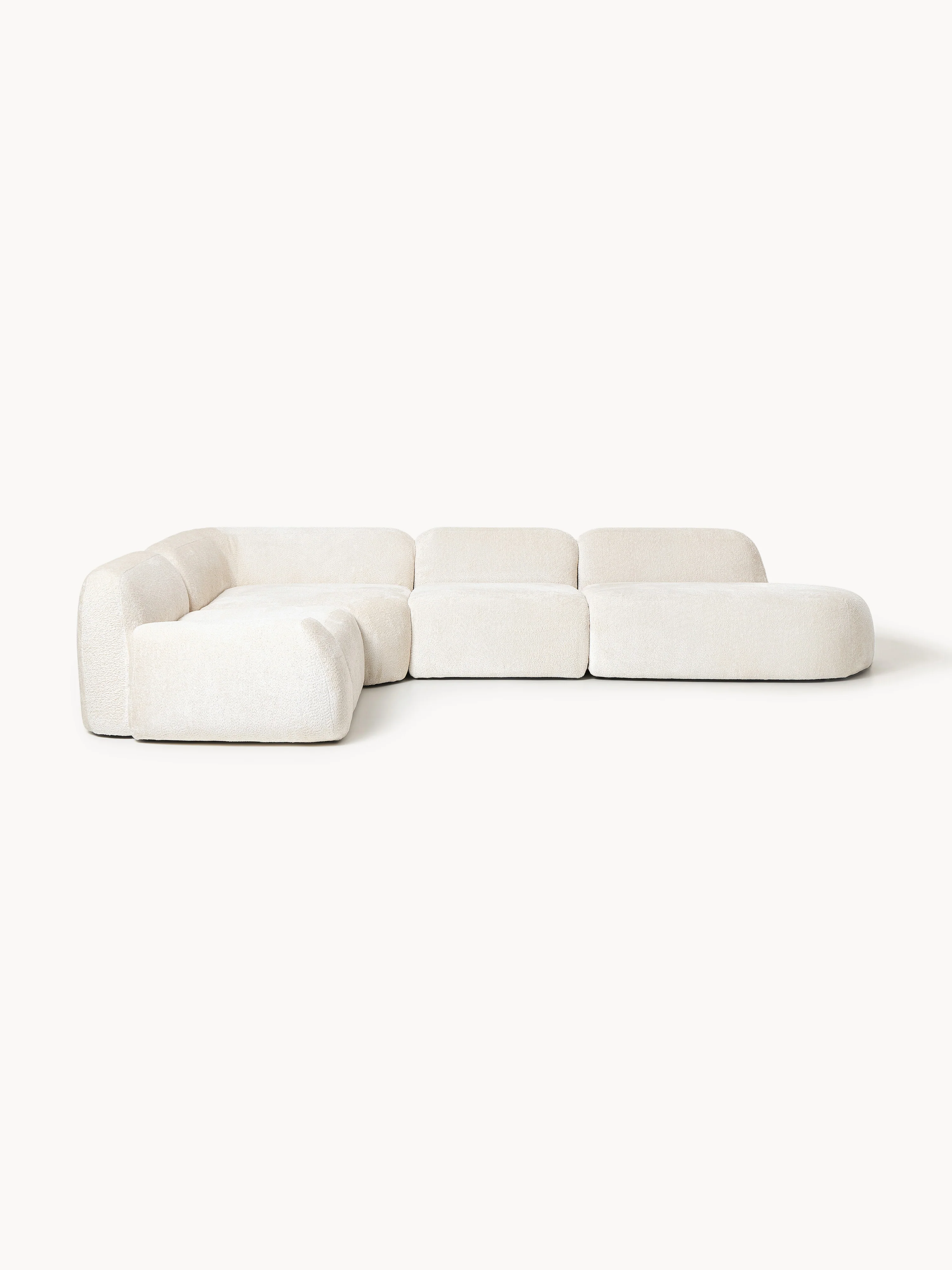 Modulares XL-Ecksofa Wolke (4-Sitzer) aus Teddy-Bouclé mit Chaiselongue