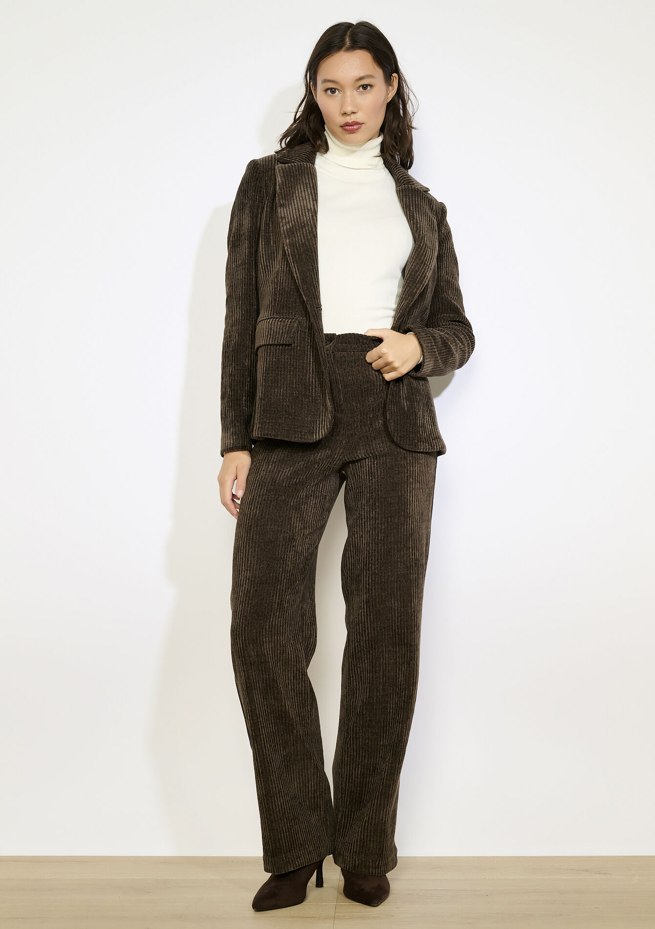 Ribfluwelen wijde broek