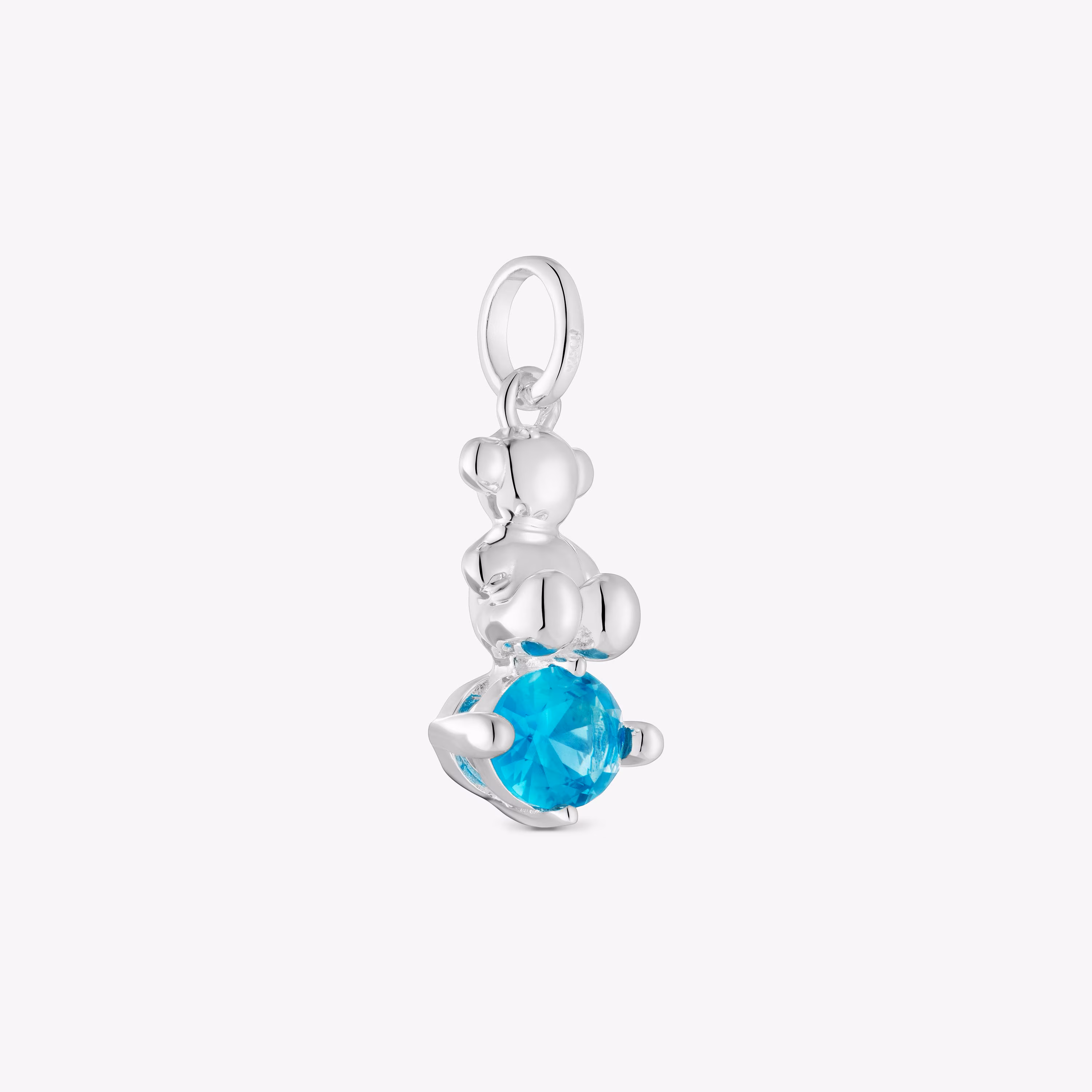 Colgante pequeño motivo oso de plata y zafiro azul creado en laboratorio Bold Bear LGG